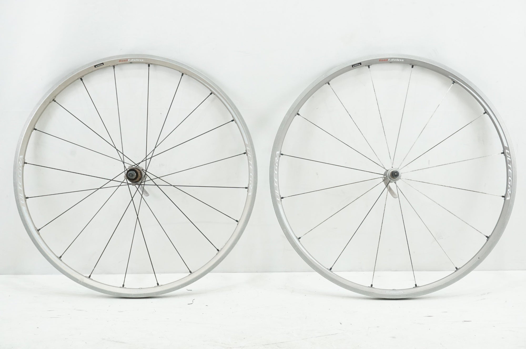 シマノUltegra 700c ホイール WH-6700 (ジャンク) ジャンク SHIMANO 「シマノ」 ULTEGRA WH-6700 シマノ11S ホイール