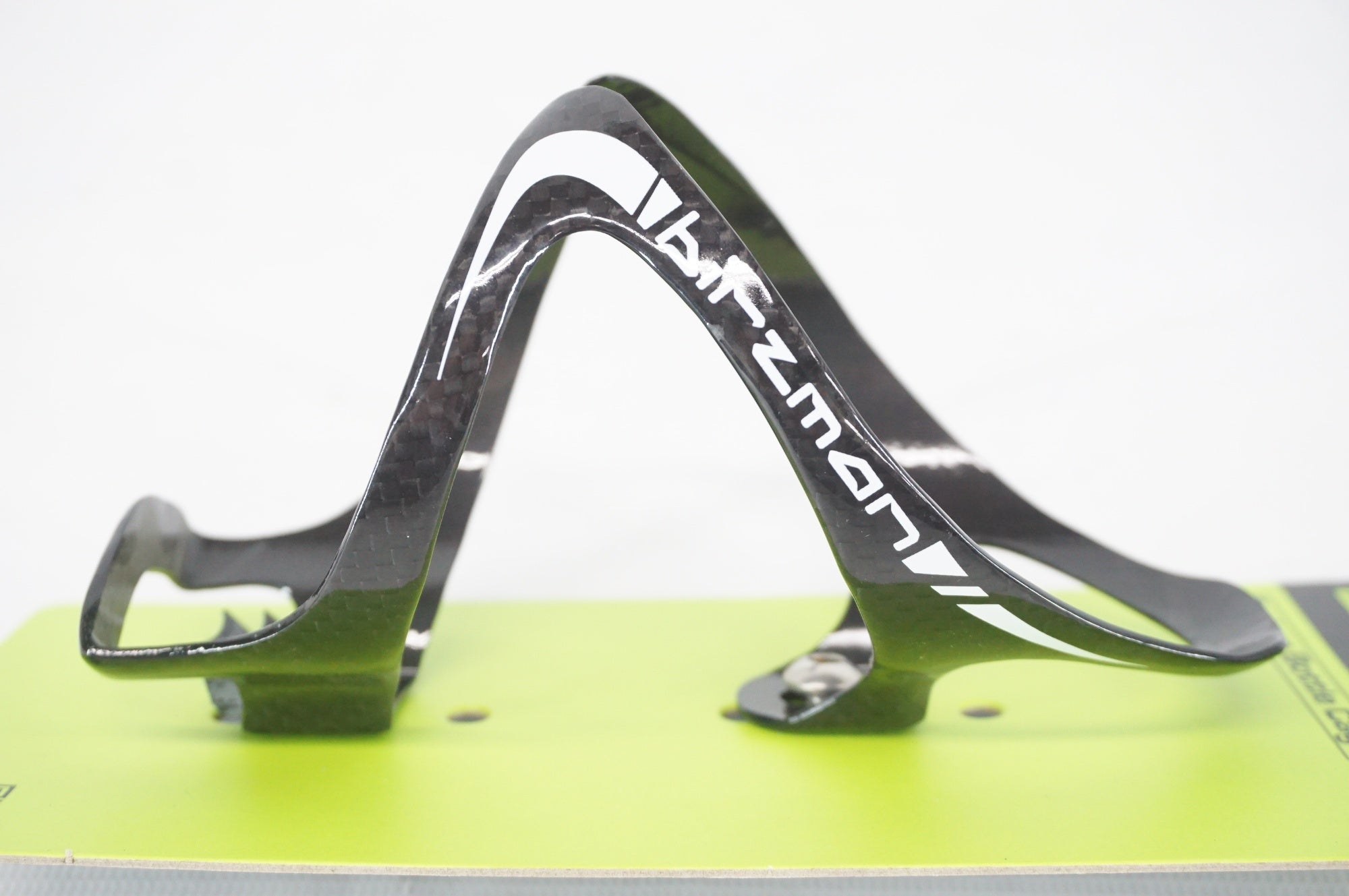 BIRZMAN 「バーズマン」 CARBON BOTTLE CAGE ボトルケージ / 阪急塚口店
