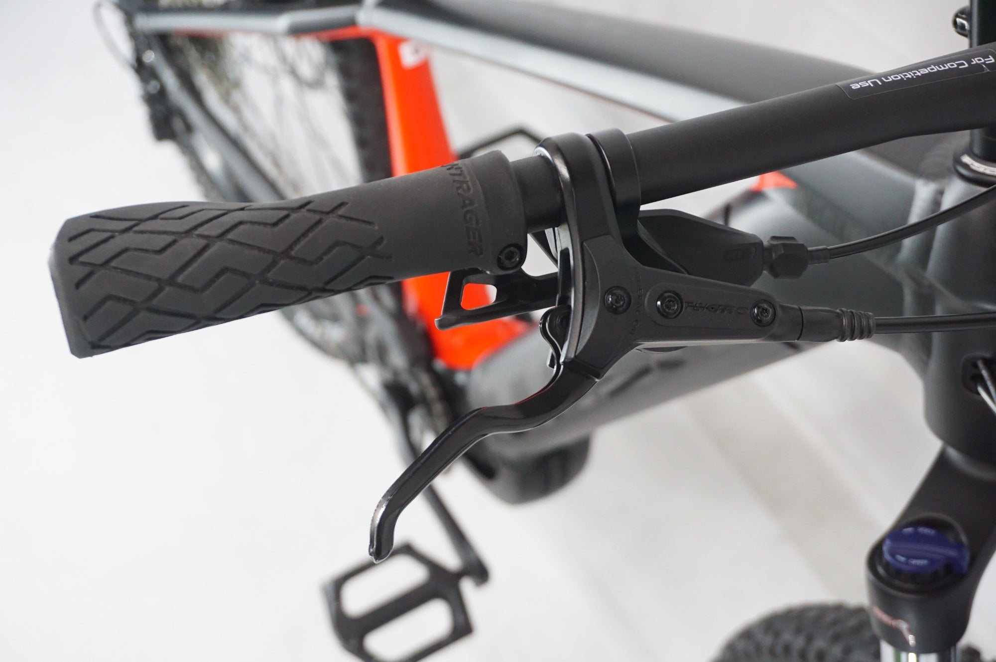 TREK 「トレック」 POWERFLY 4 GEN4 29インチ 2023年モデル E-BIKE / 阪急塚口店