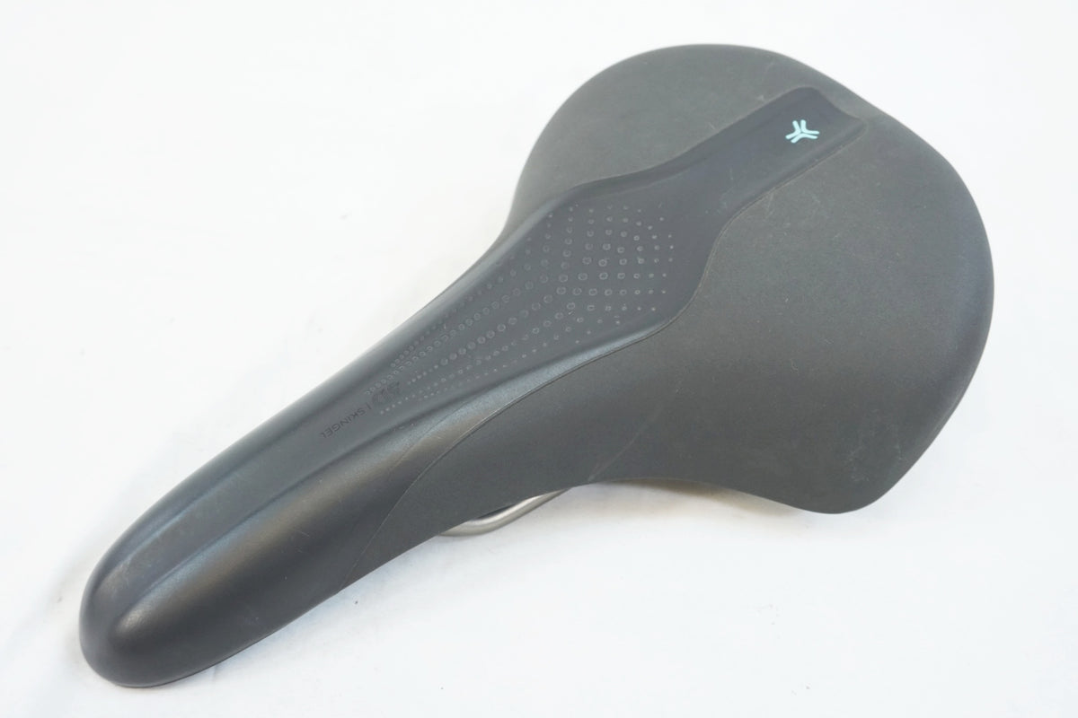 SELLE ROYAL 「セラロイヤル」 SCIENTIA M3 サドル / 有明ガーデン店
