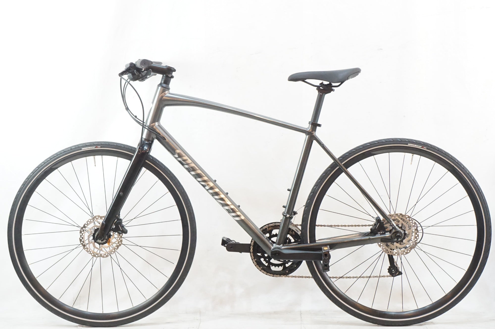 SPECIALIZED 「スペシャライズド」 MEN'S SIRRUS SPORT 2019年モデル クロスバイク / バイチャリ浦和ベース