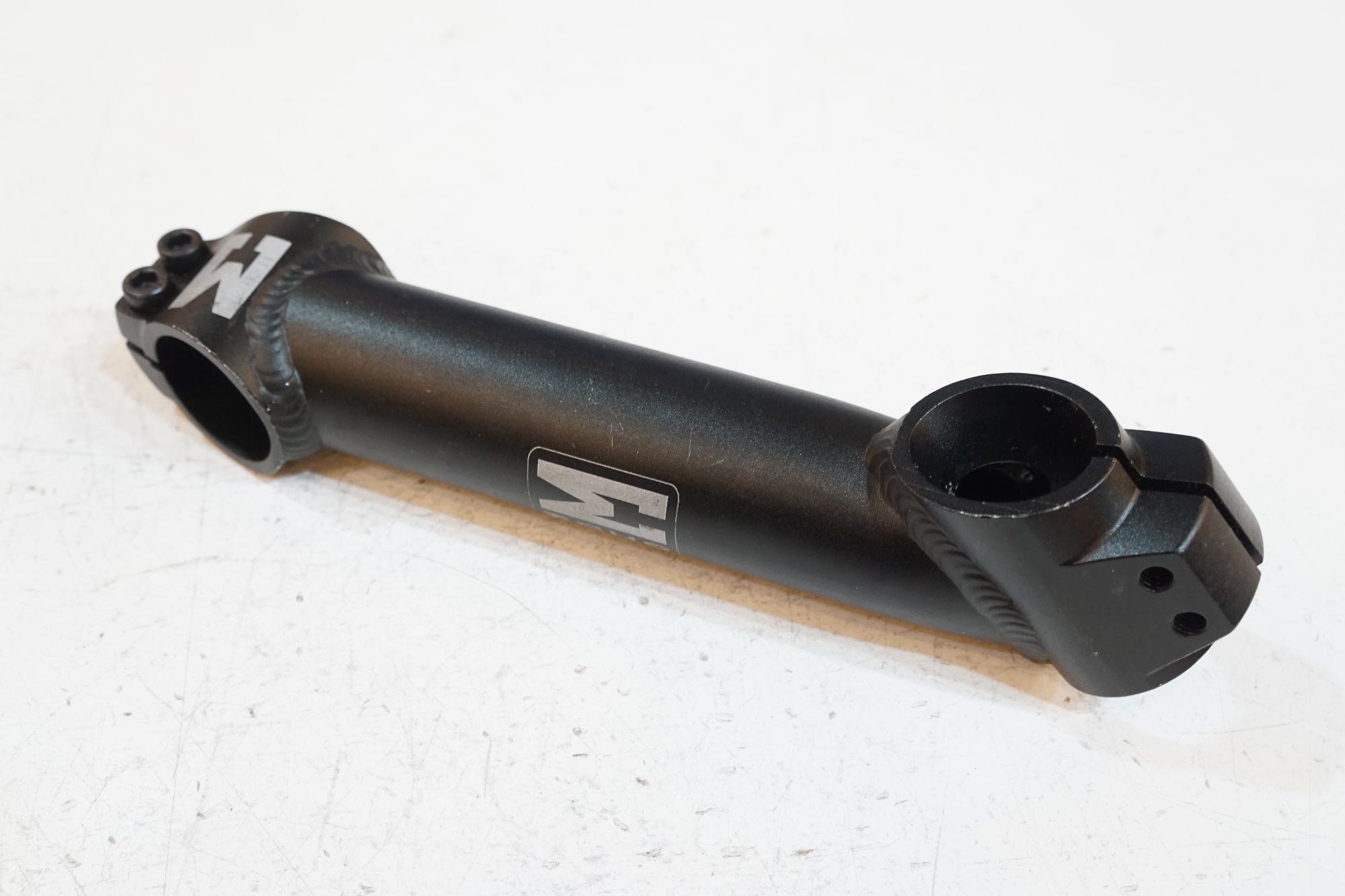 ECHO 「エコー」 φ31.8 180mm 40° ステム / バイチャリ浦和ベース