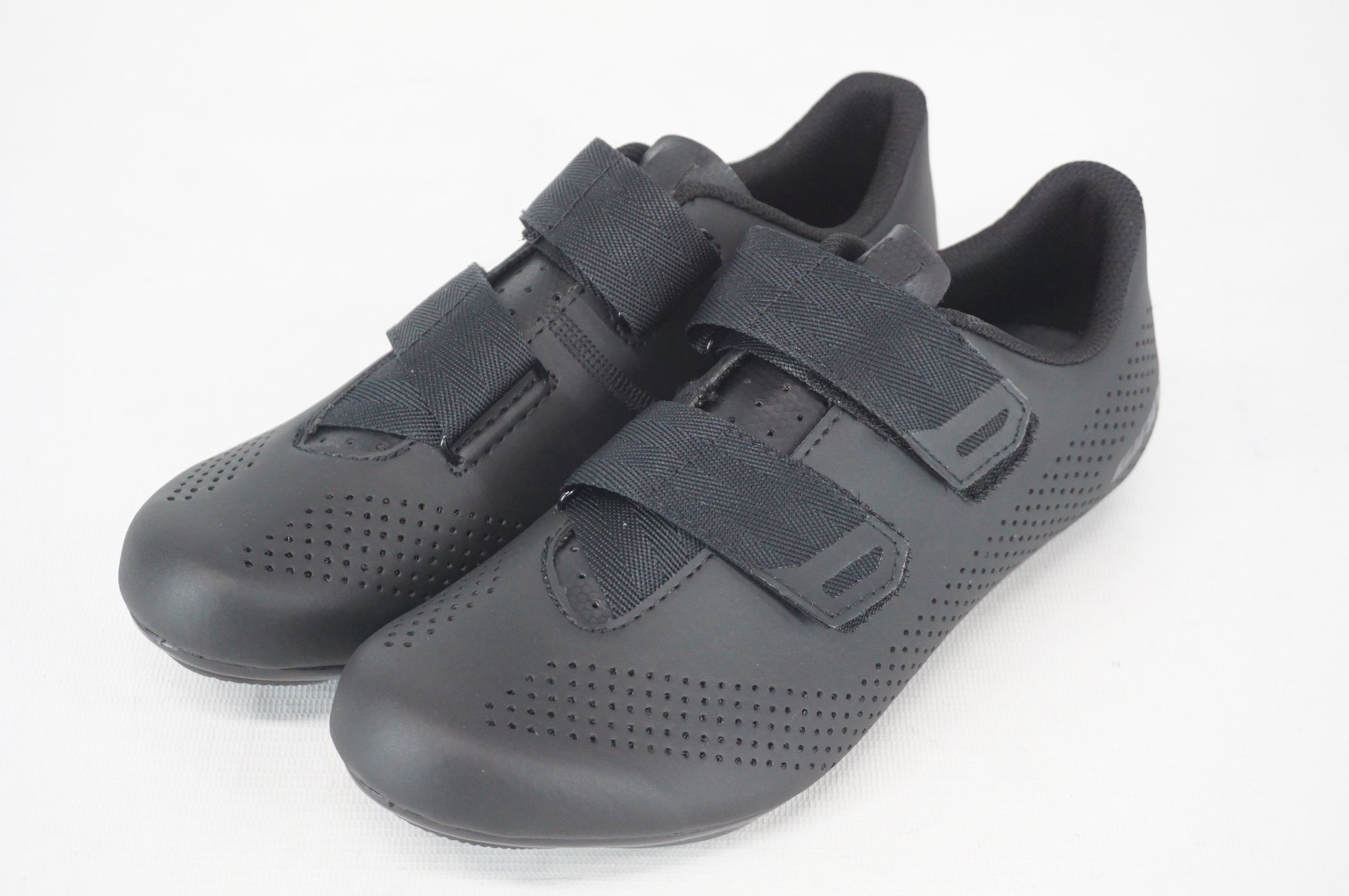 GIANT 「ジャイアント」 BOLT 25.8cm シューズ / 阪急塚口店