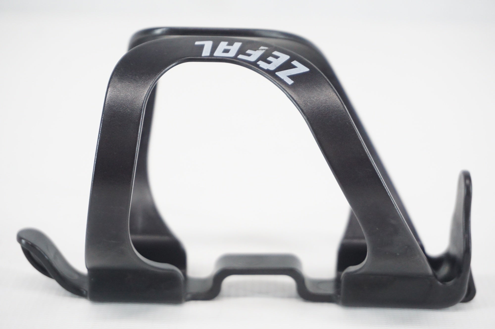 ZEFAL 「ゼファール」 ボトルケージ / 阪急塚口店