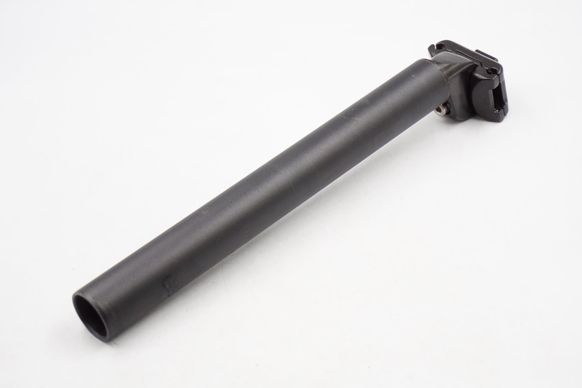 ブランド不明 Φ30.6 300mm シートポスト / 奈良店