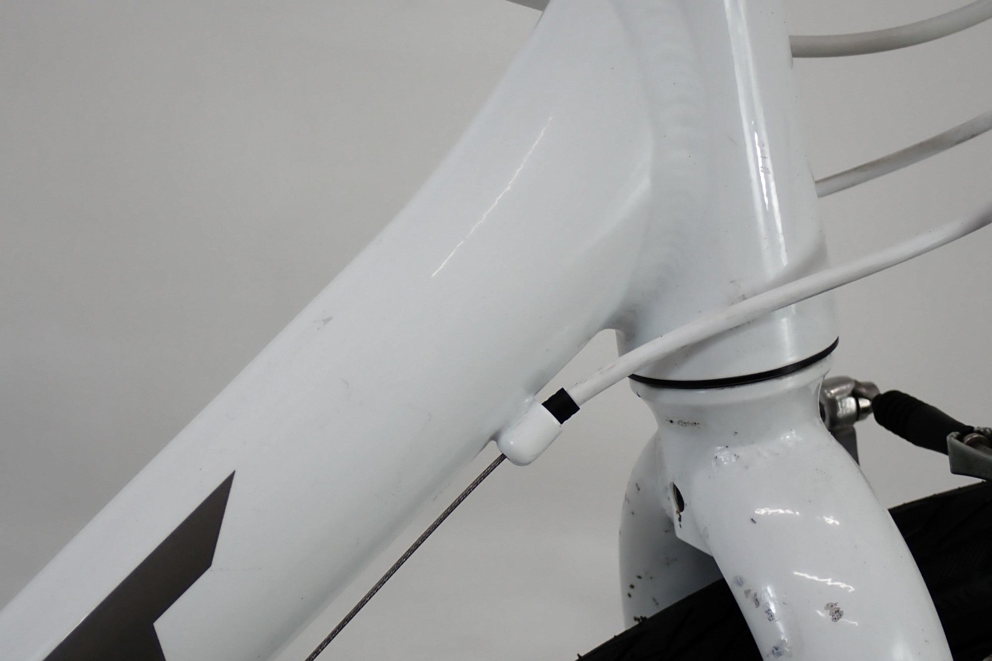 GIANT 「ジャイアント」 ESCAPE R3 2022年モデル クロスバイク / 伊勢崎店