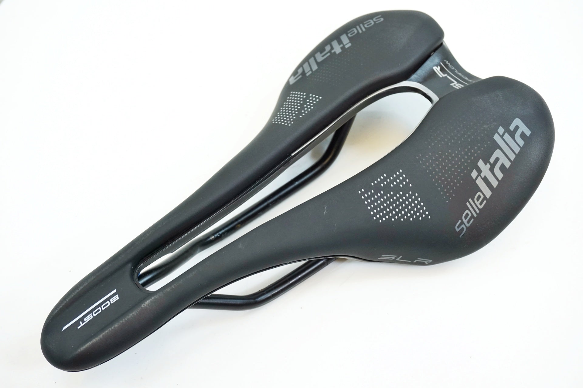 SELLE ITALIA 「セライタリア」 SLR BOOST サドル / 有明ガーデン店