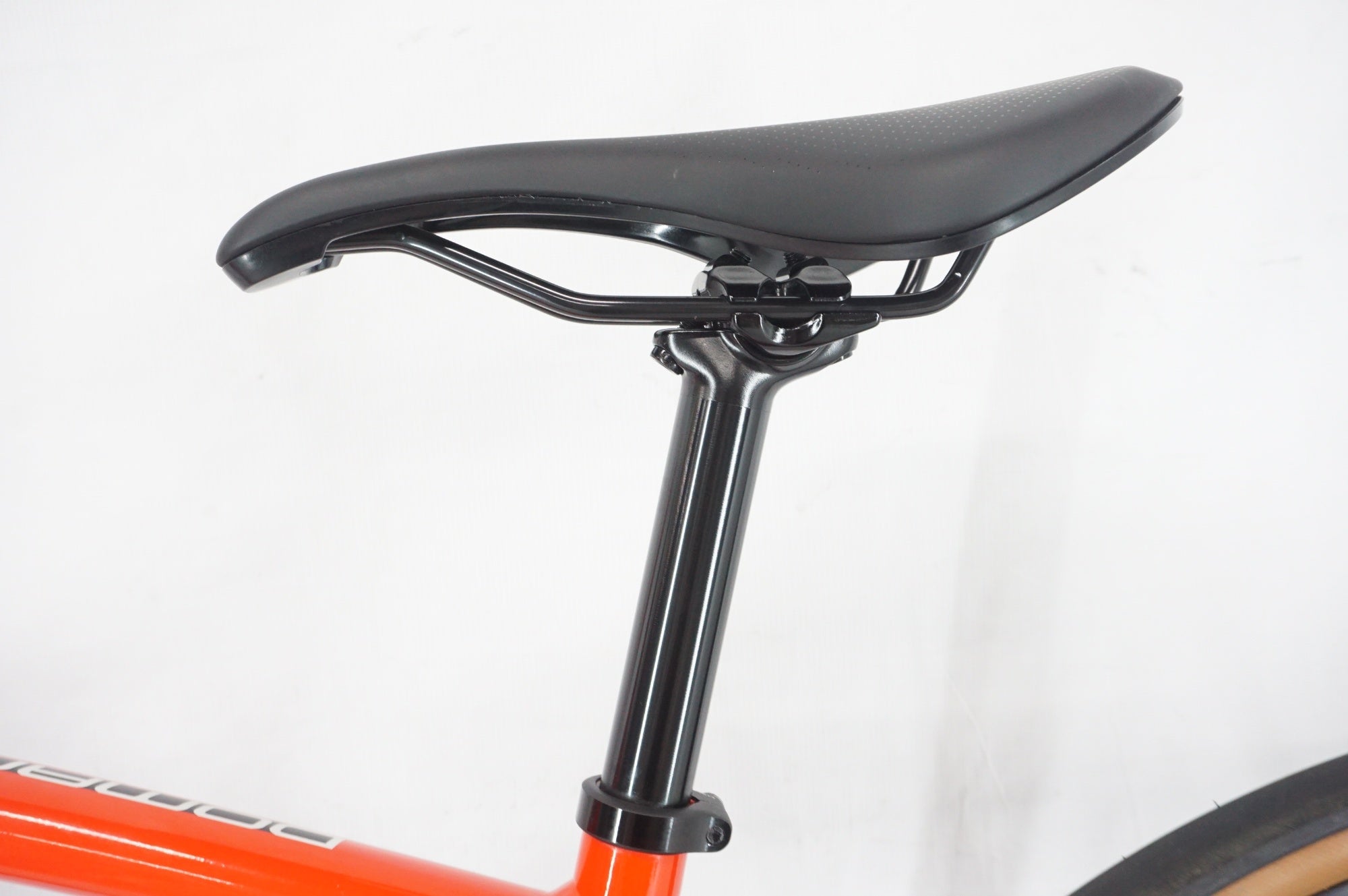 TREK 「トレック」 DOMANE AL4 GEN3 2021-2023年モデル ロードバイク / 阪急塚口店