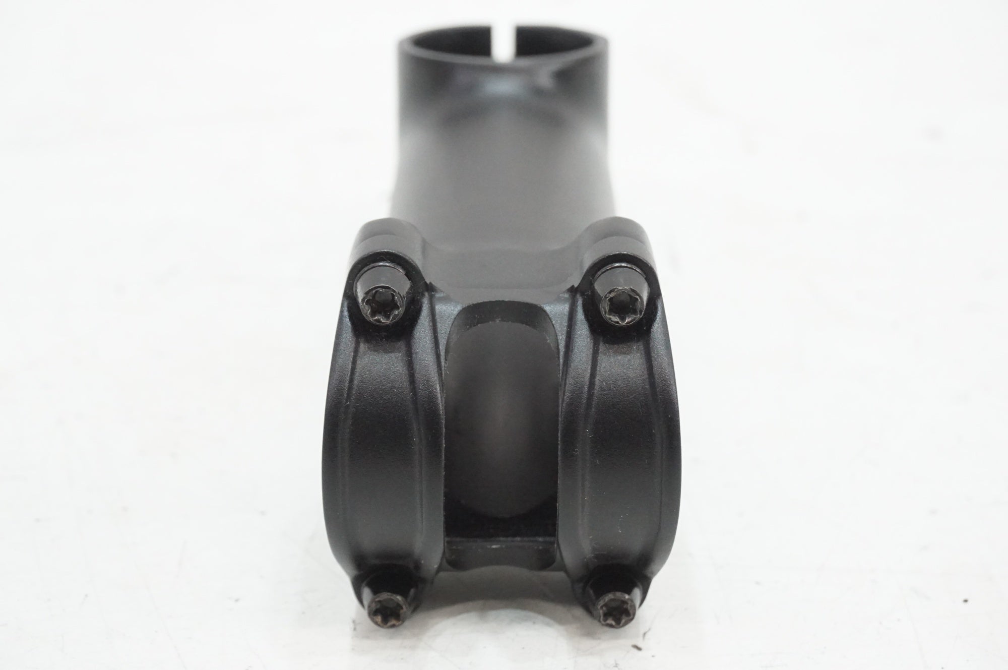 TNI 「ティーエヌアイ」 HELIUM6 90mm φ31.8 ステム / 大宮店