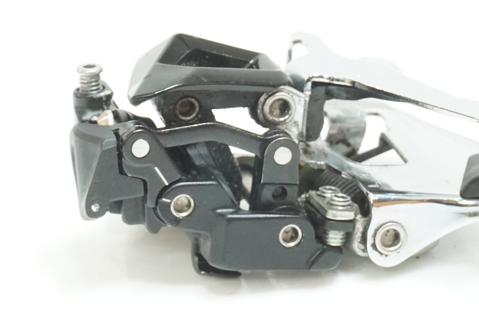 SHIMANO 「シマノ」 105 FD-R7000 直付け 95g フロントディレイラー / 大宮店