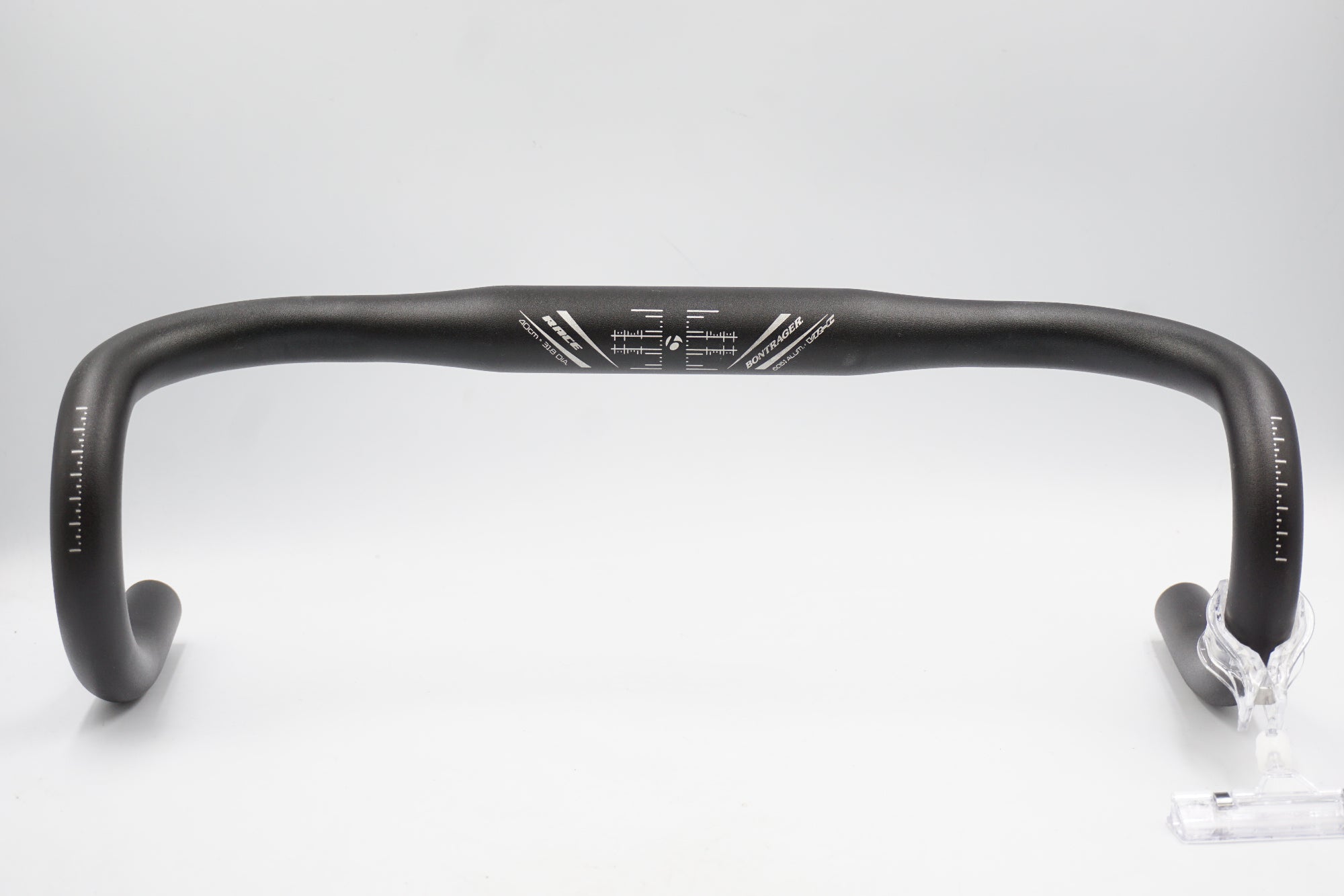 BONTRAGER 「ボントレガー」 RACE VR-C Φ31.8 ハンドル / 奈良店