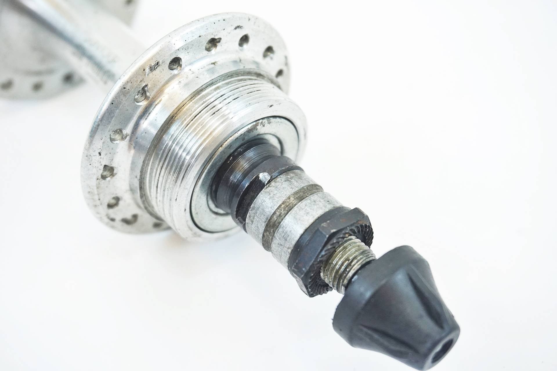 SUNTOUR 「サンツアー」 SPIRIT リアハブ / 有明ガーデン店