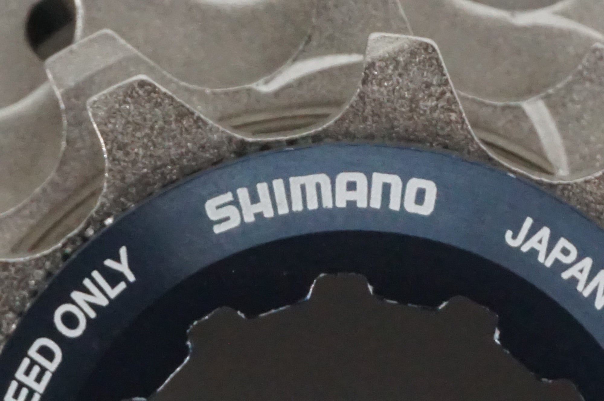 SHIMANO 「シマノ」 ULTEGRA CS-R8000 11-28T スプロケット / AKIBA店