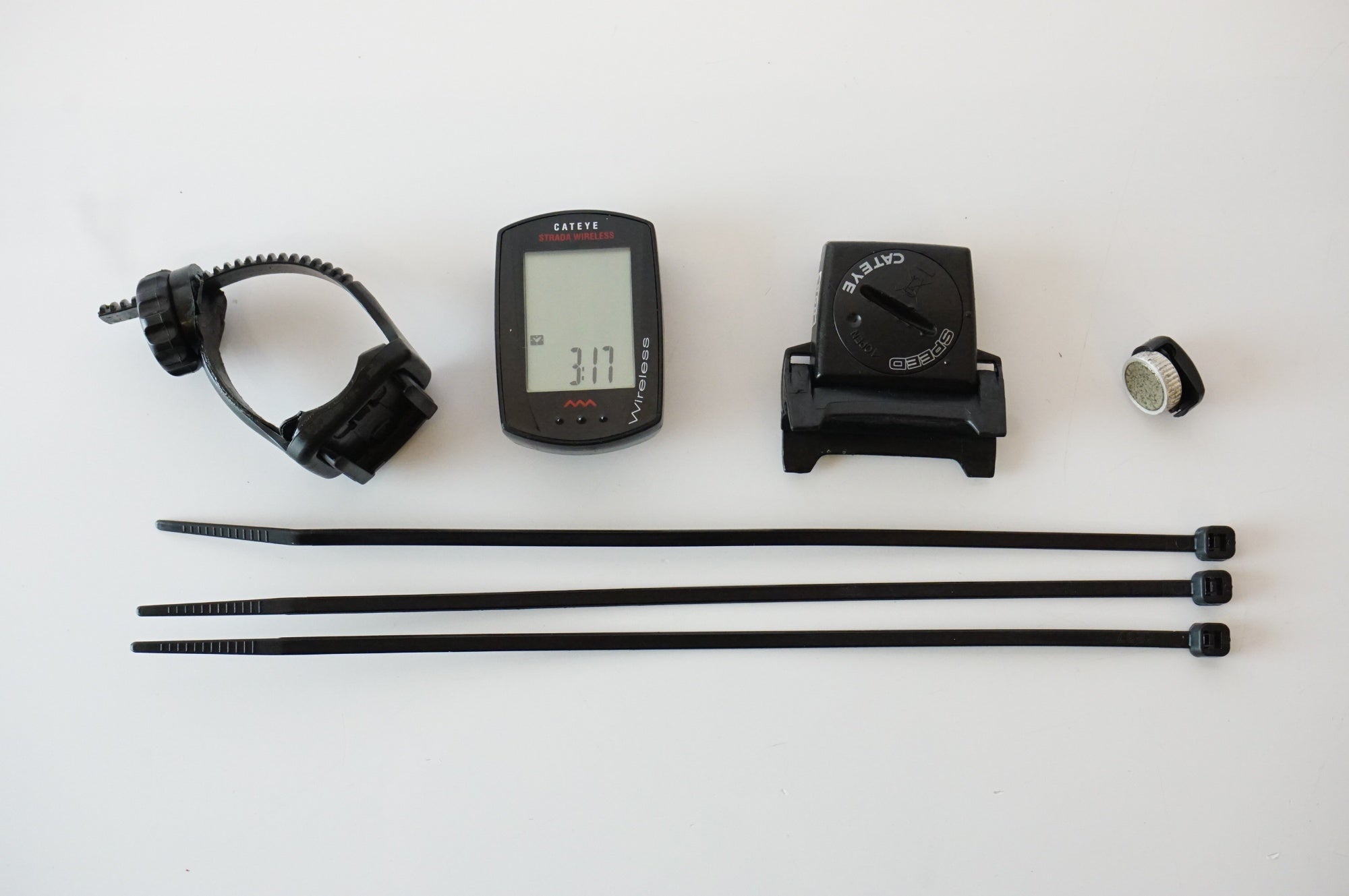 CATEYE 「キャットアイ」 STRADA WIRELESS CC-RD300W サイクルコンピューター ⁄ 浜松店 CATEYE 「キャットアイ」 STRADA WIRELESS CC-RD300W サイクルコンピューター ⁄ 浜松店
