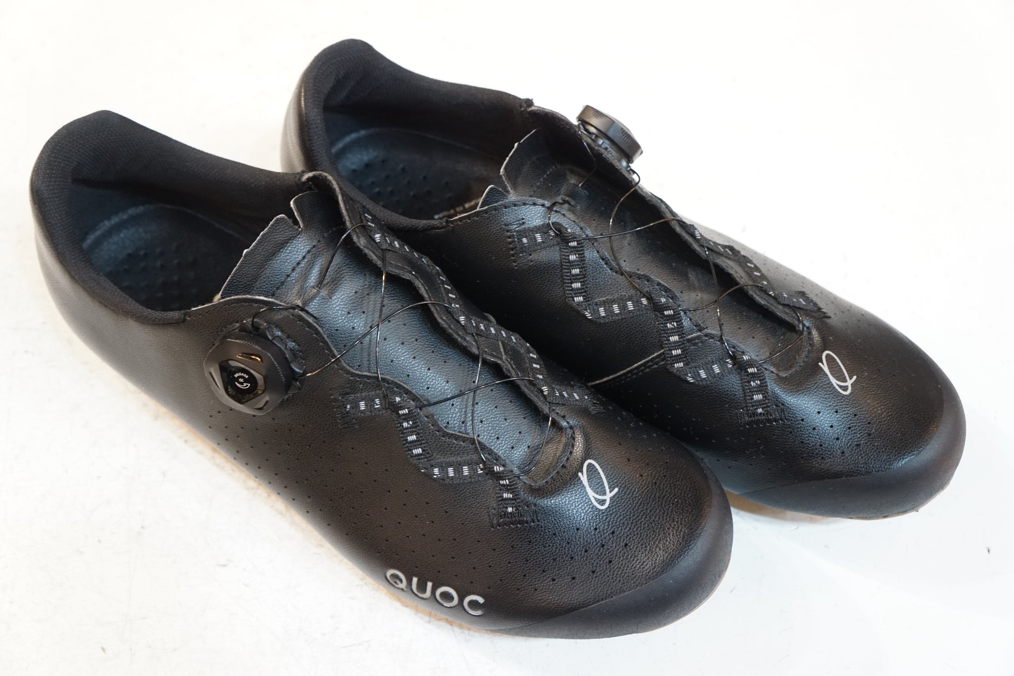 QUOC 「クオック」 ESCAPE ROAD EU43 シューズ / バイチャリ浦和ベース