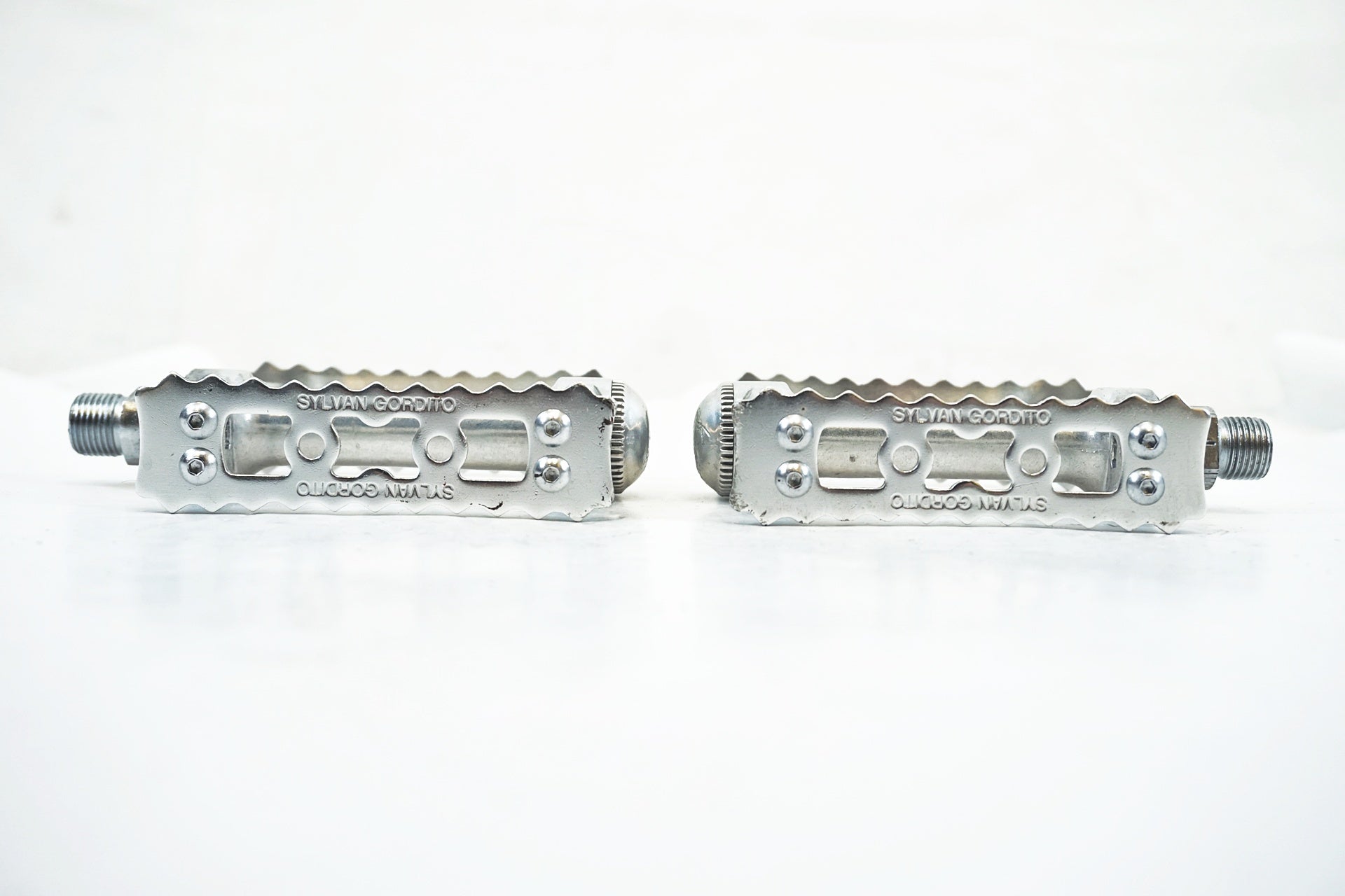 MKS 「エムケーエス」 SYLVAN GORDITO ペダル / 有明ガーデン店