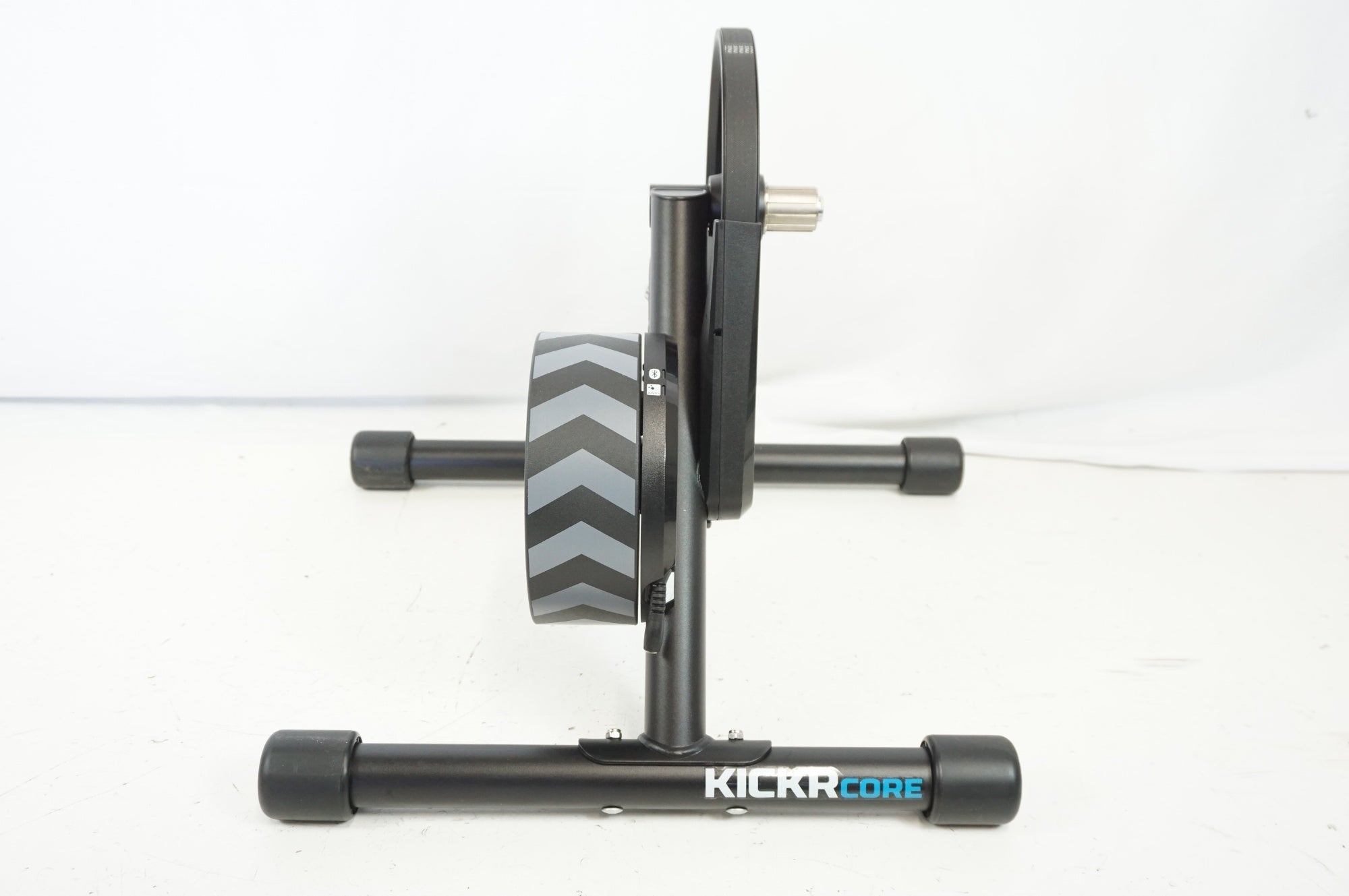 WAHOO 「ワフー」 KICKR CORE WF123 スマートトレーナー / 宇都宮店