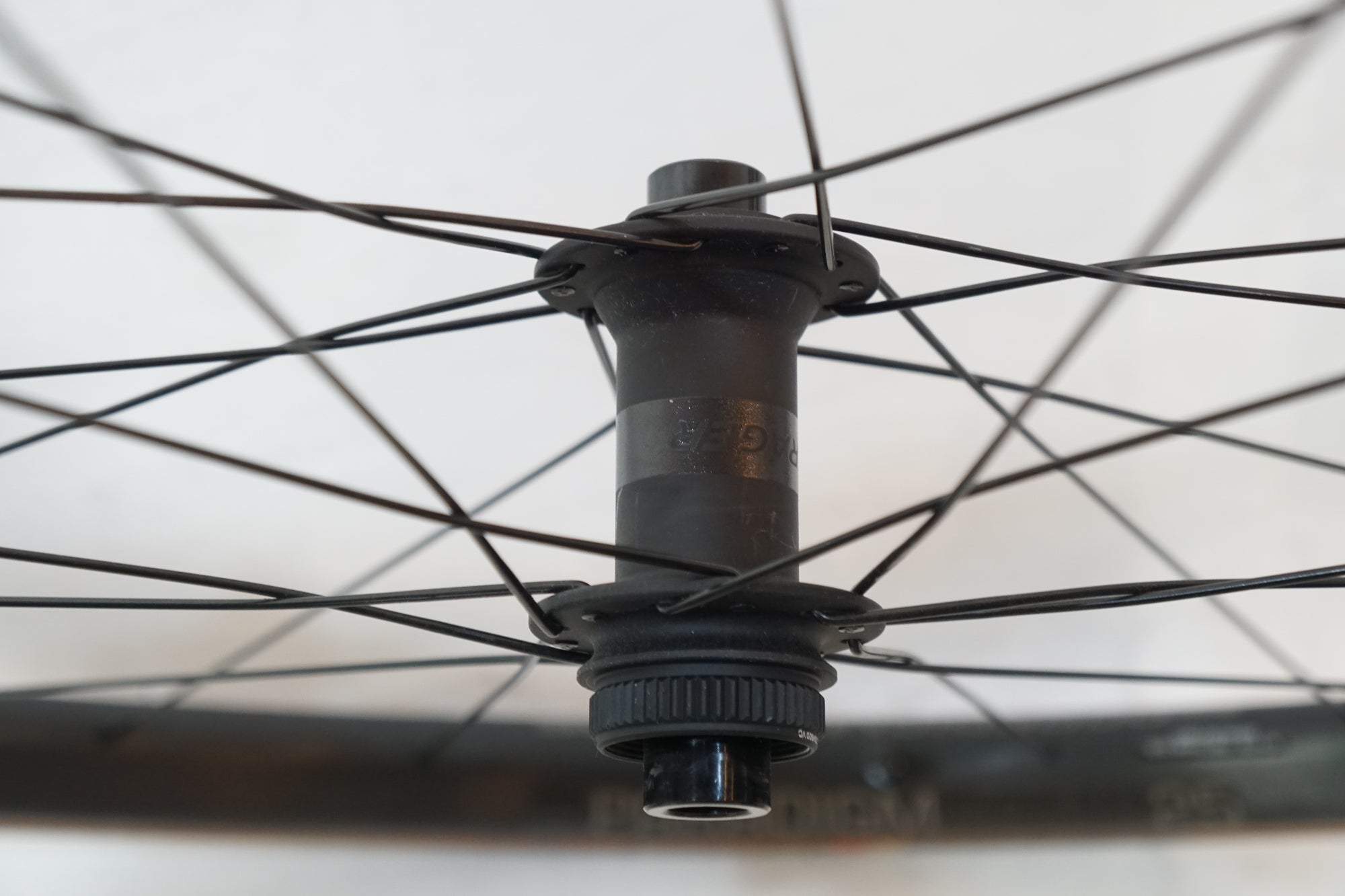 BONTRAGER 「ボントレガー」 PARADIGM COMP25 シマノ11速 622×25C ホイールセット / バイチャリ浦和ベース