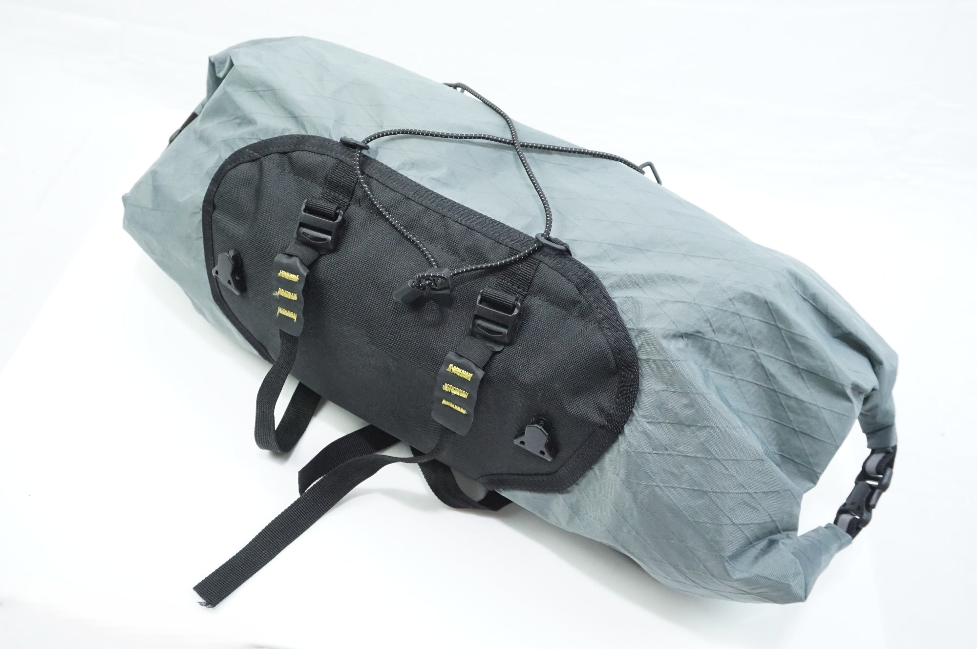 APIDURA 「アピデュラ」 HANDLEBAR PACK ハンドルバーバック / 中目黒店