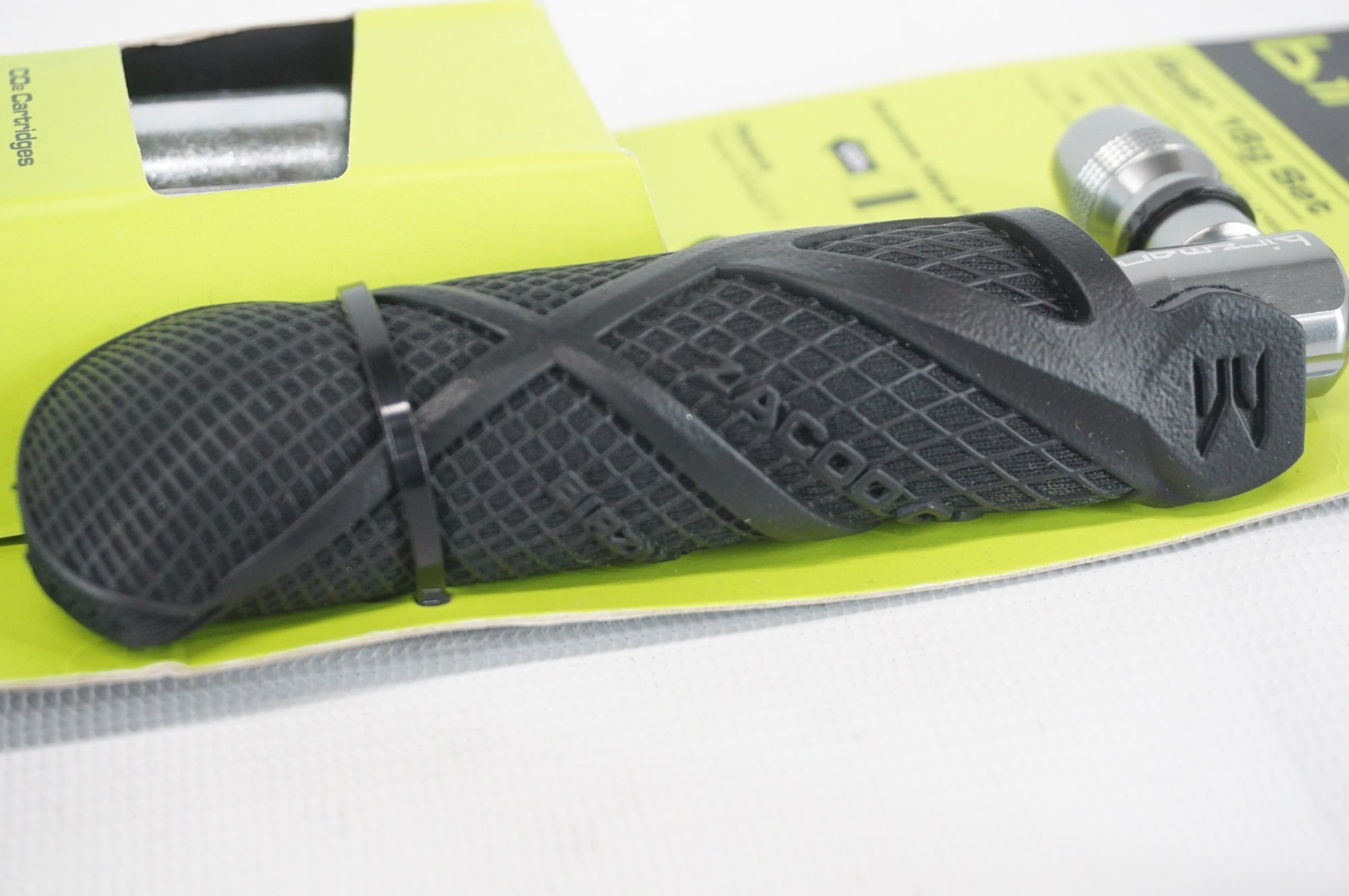 BIRZMAN 「バーズマン」 ROAR 16G SET Co2インフレーター / 阪急塚口店