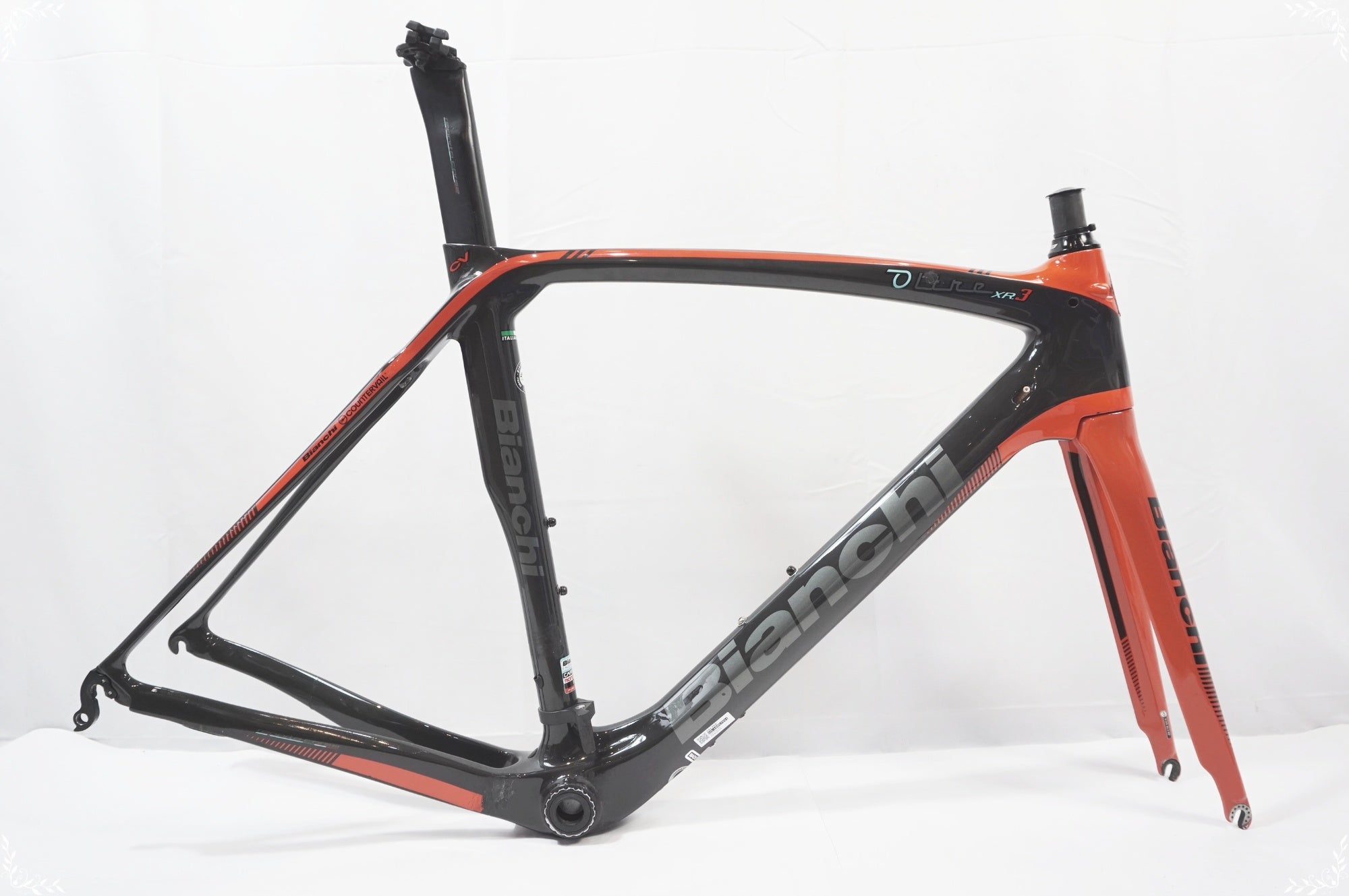 BIANCHI 「ビアンキ」 OLTRE XR3 2019年モデル フレームセット
