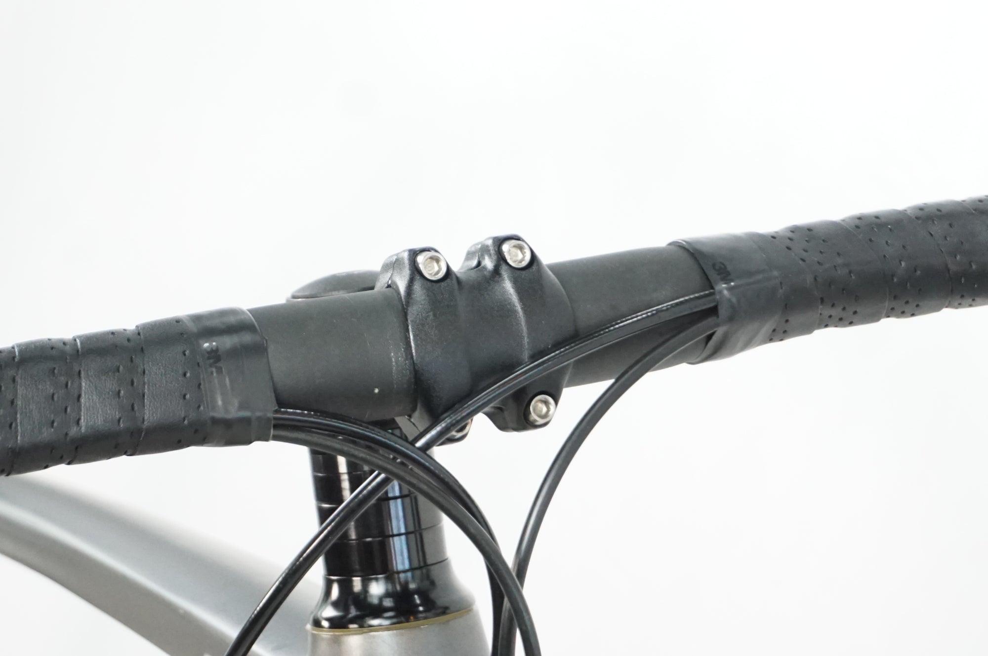 KHODAABLOOM 「コーダブルーム」 FARNA TIAGRA 2022年モデル ロードバイク / 川越店