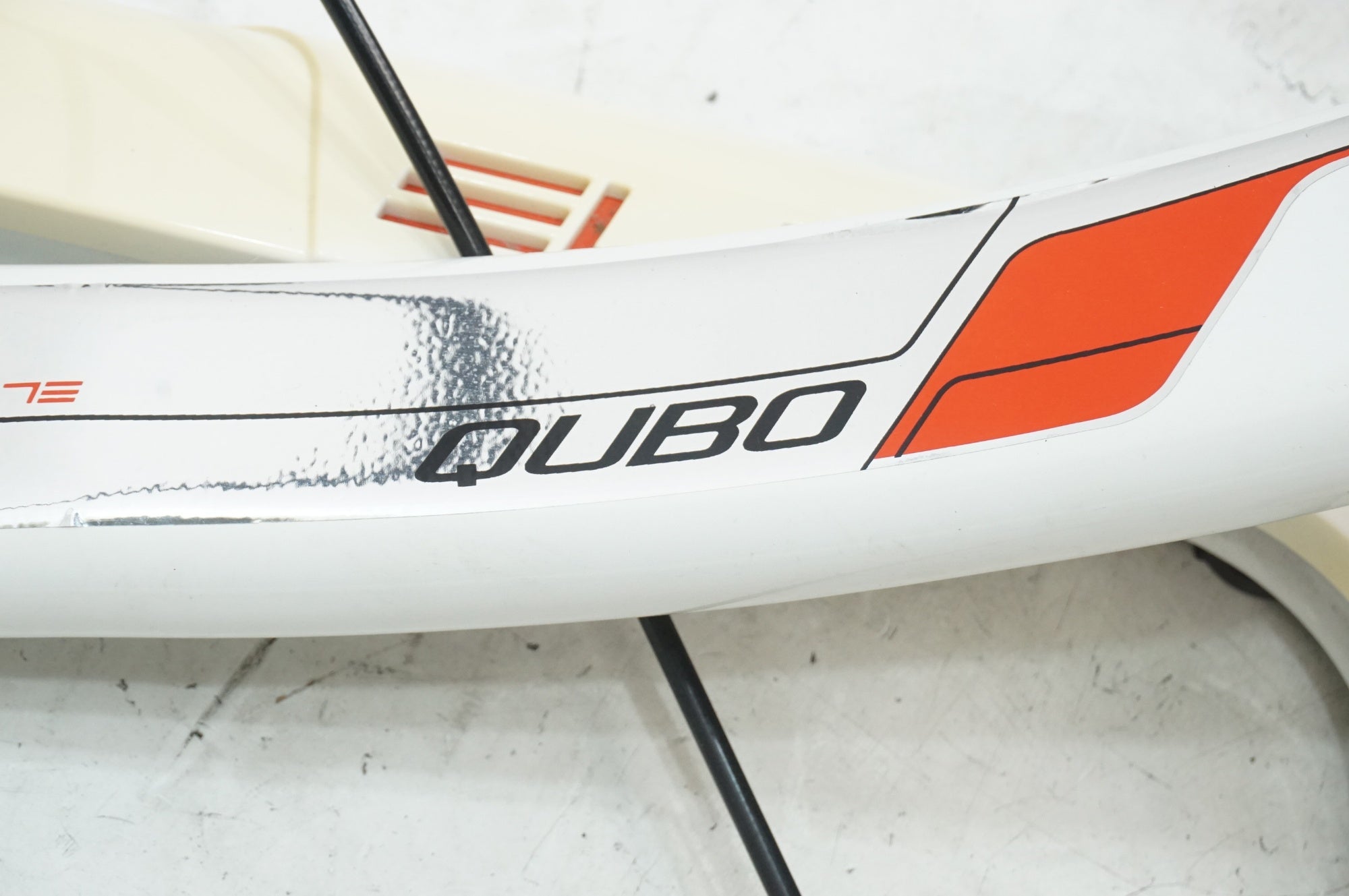 ELITE 「エリート」 QUBO POWER MAG サイクルトレーナー / 大宮店