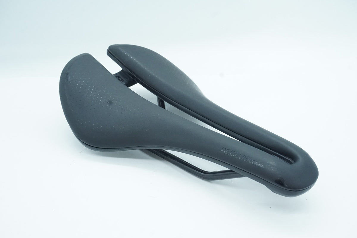 ボントレガー Aeolus Comp サドル 145mm サドル Bontrager Aeolus Comp