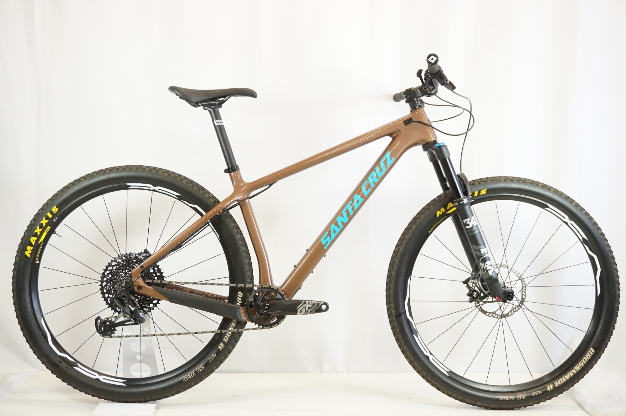 SANTA CRUZ 「サンタクルーズ」 CAMELEON CARBON 2019年モデル