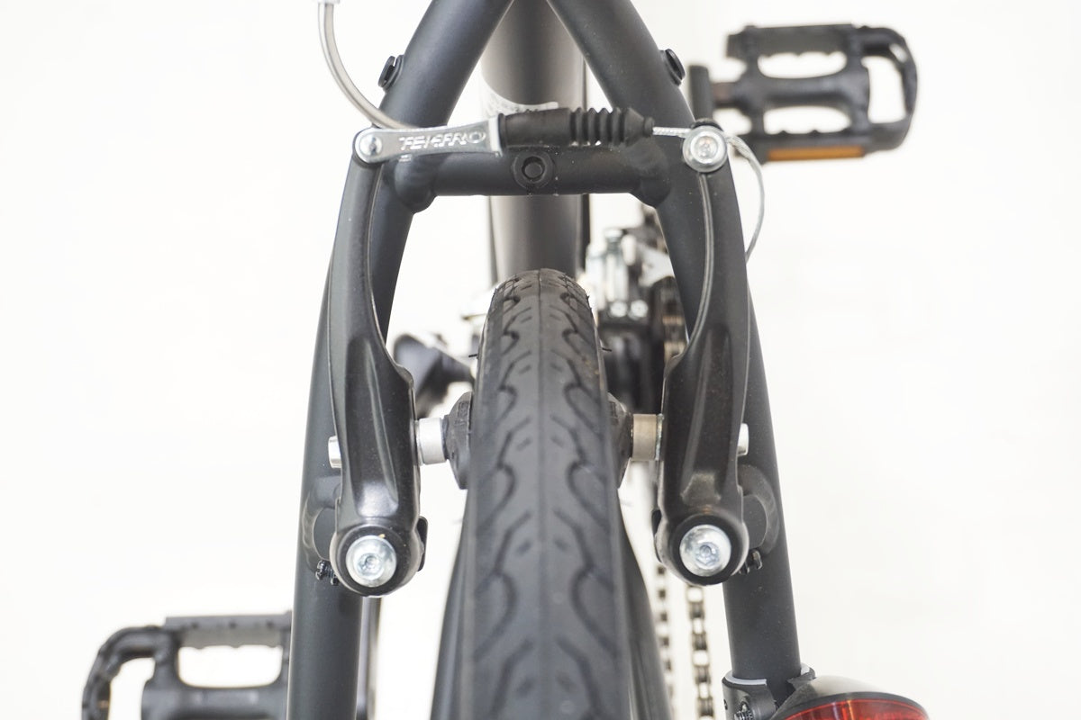 GIANT 「ジャイアント」 ESCAPE R3 2025年モデル クロスバイク / 京都西院店