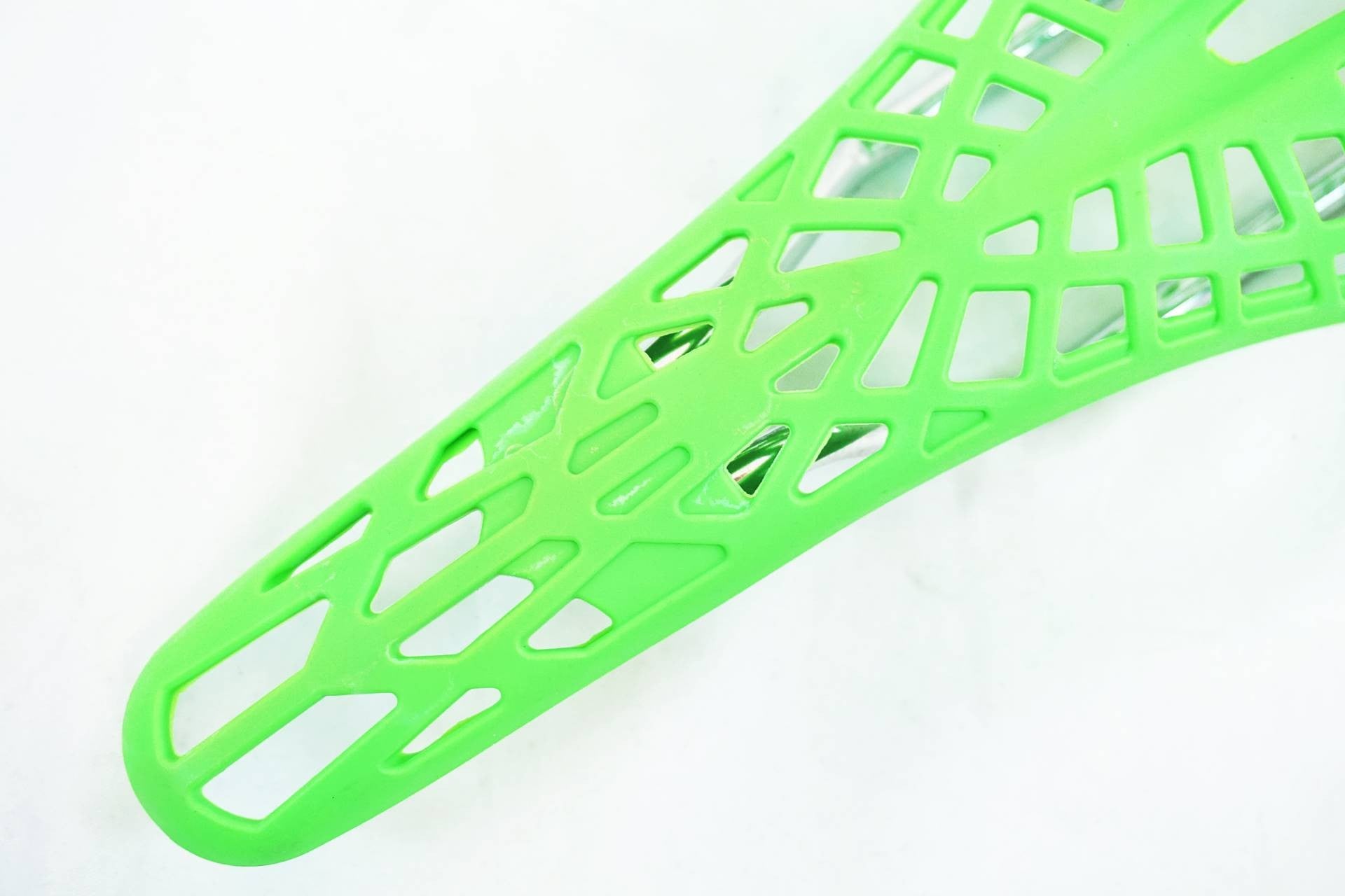 VERTU 「ヴァーチュ」 サドル / 有明ガーデン店