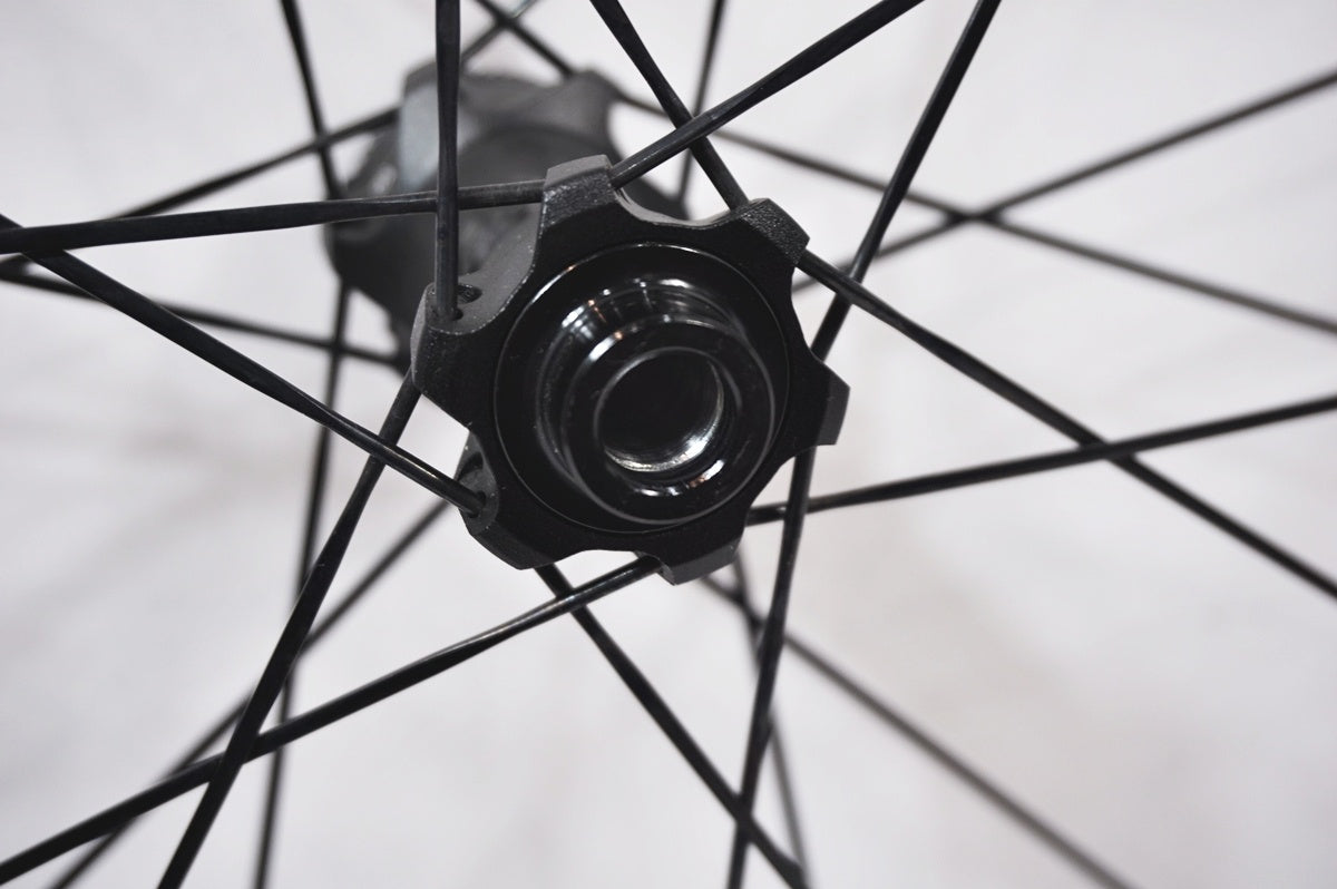 BONTRAGER 「ボントレガー」 AEOLUS PRO37V DISC TLR シマノ11速 ホイールセット / バイチャリ世田谷店