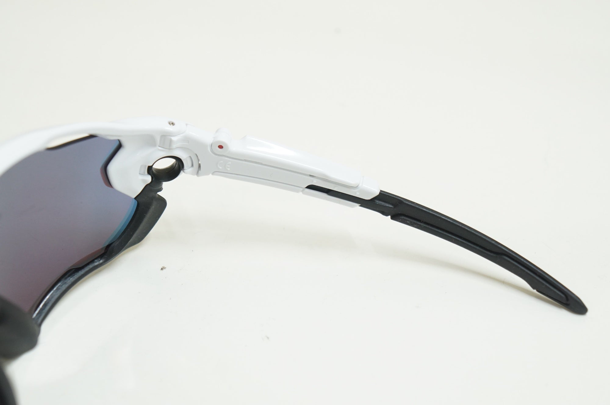 OAKLEY 「オークリー」 JAWBREAKER アイウェア / 大宮店