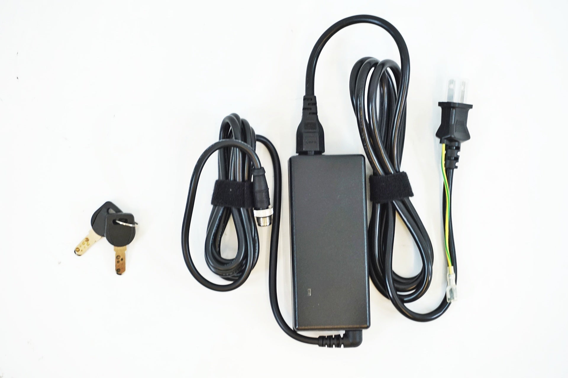 BESV 「ベスビー」 JF1 2022年モデル 電動アシスト自転車 / 有明ガーデン店