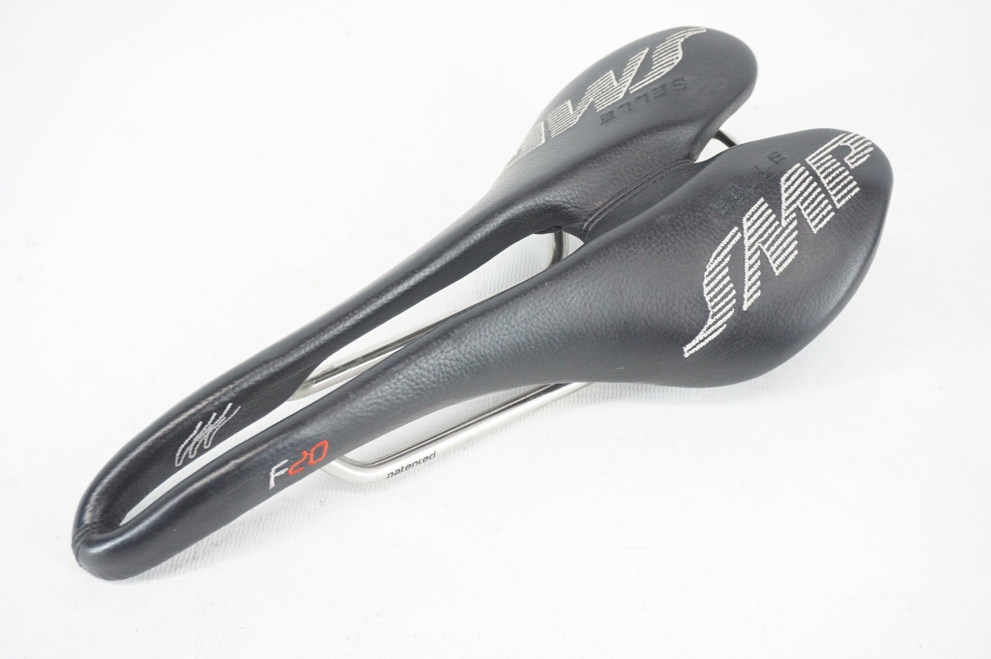 SELLE SMP 「セッレエスエムピー」 F20 サドル / 阪急塚口店