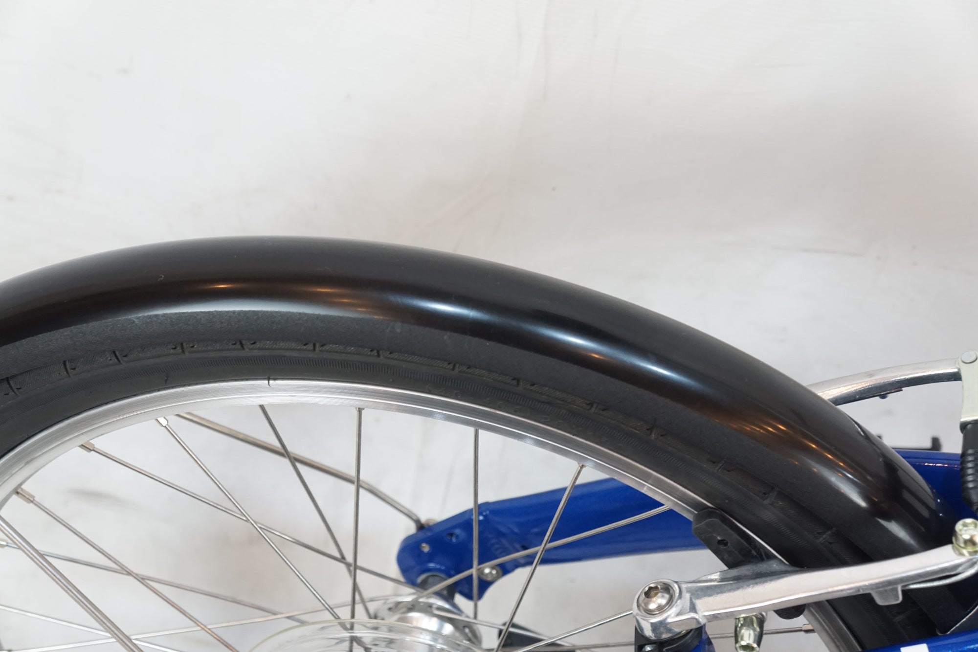 DAHON 「ダホン」 ROUTE 2023年モデル 20インチ 折り畳み自転車 / バイチャリ浦和ベース