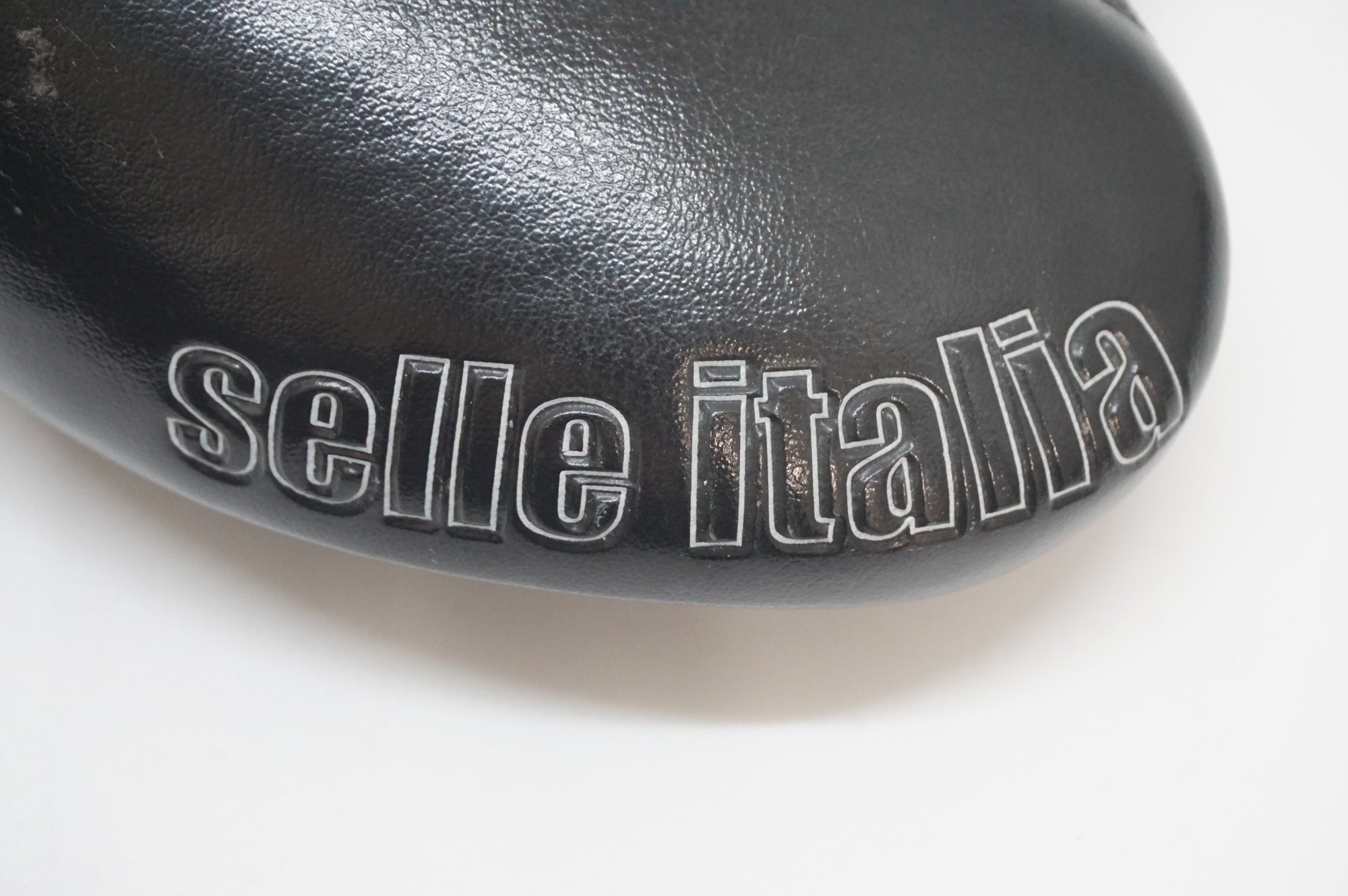 SELLE ITALIA 「セライタリア」 MOSTO BOBCAT サドル」 / 福岡店