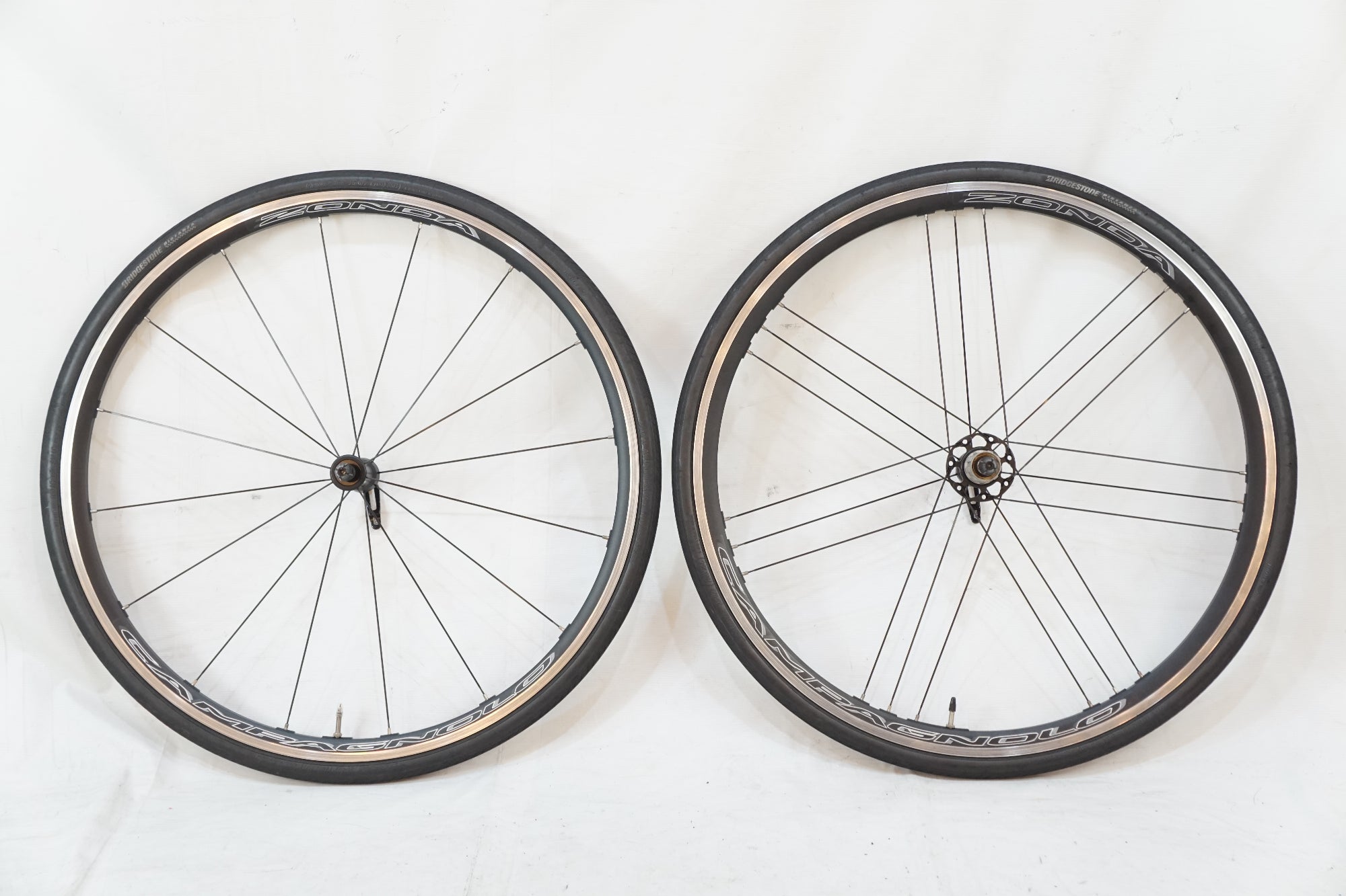 CAMPAGNOLO 「カンパニョーロ」 ZONDA シマノ11速 ホイールセット / バイチャリ浦和ベース