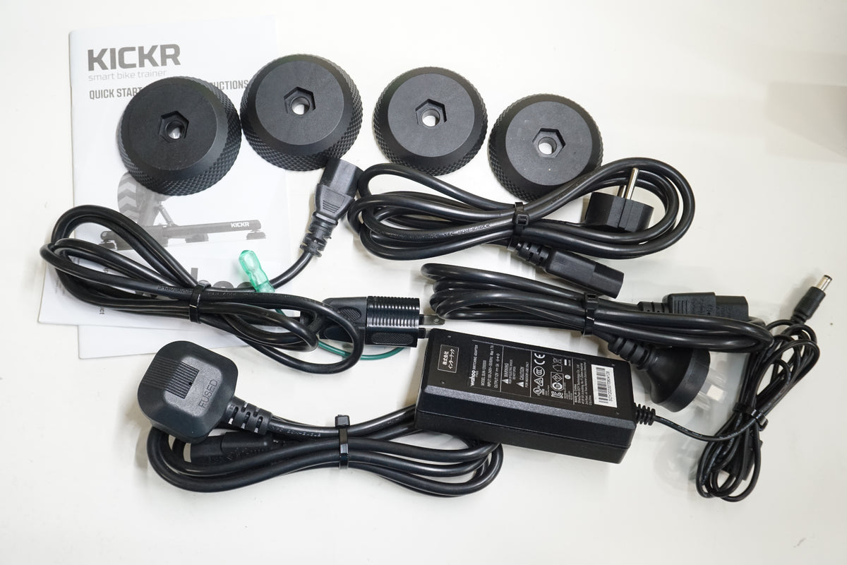 WAHOO 「ワフー」 KICKR V5 WF113 スマートトレーナー / 大宮店