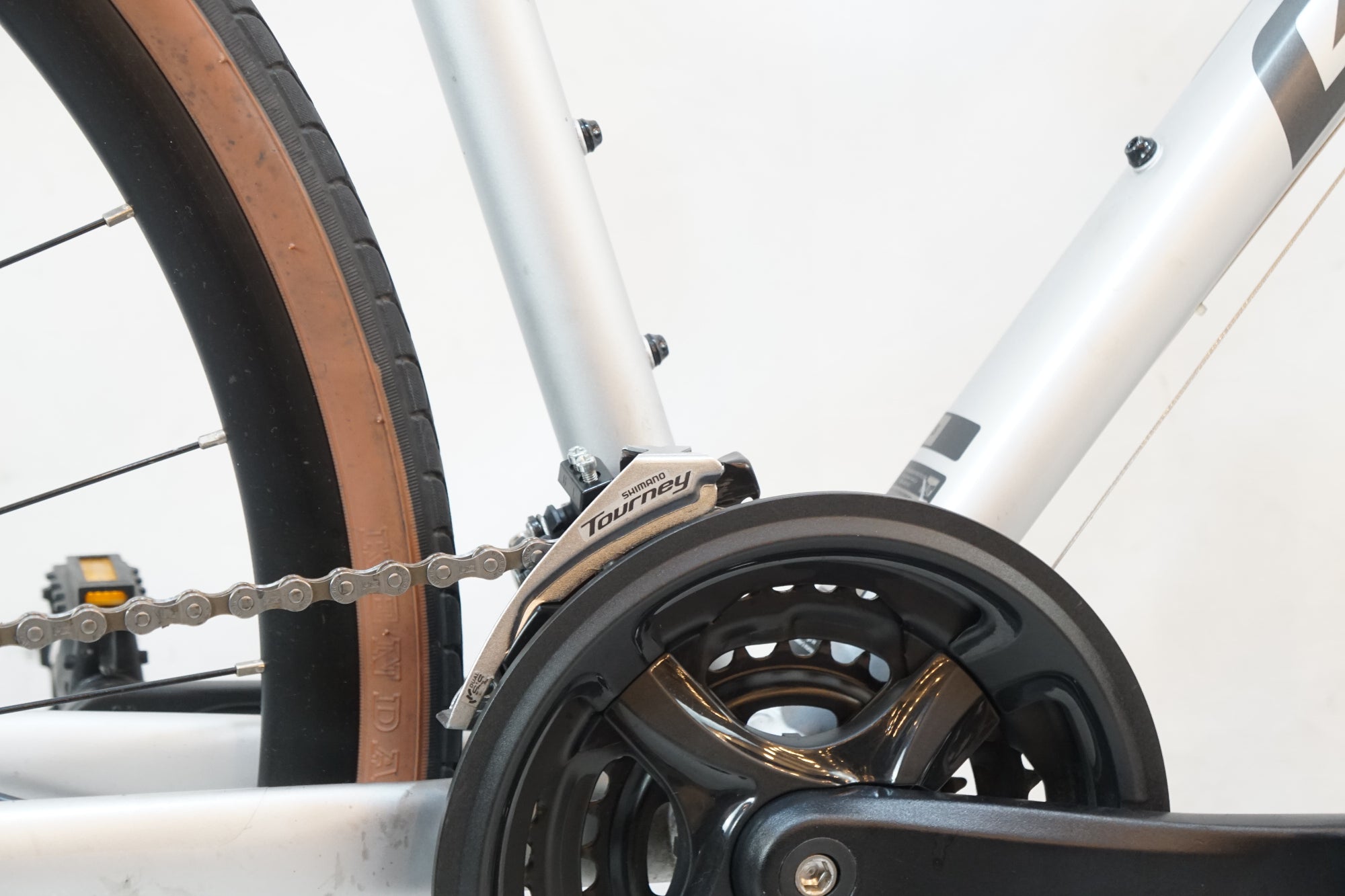 GIANT 「ジャイアント」 ESCAPE R DISC 2025年モデル クロスバイク / バイチャリ浦和ベース