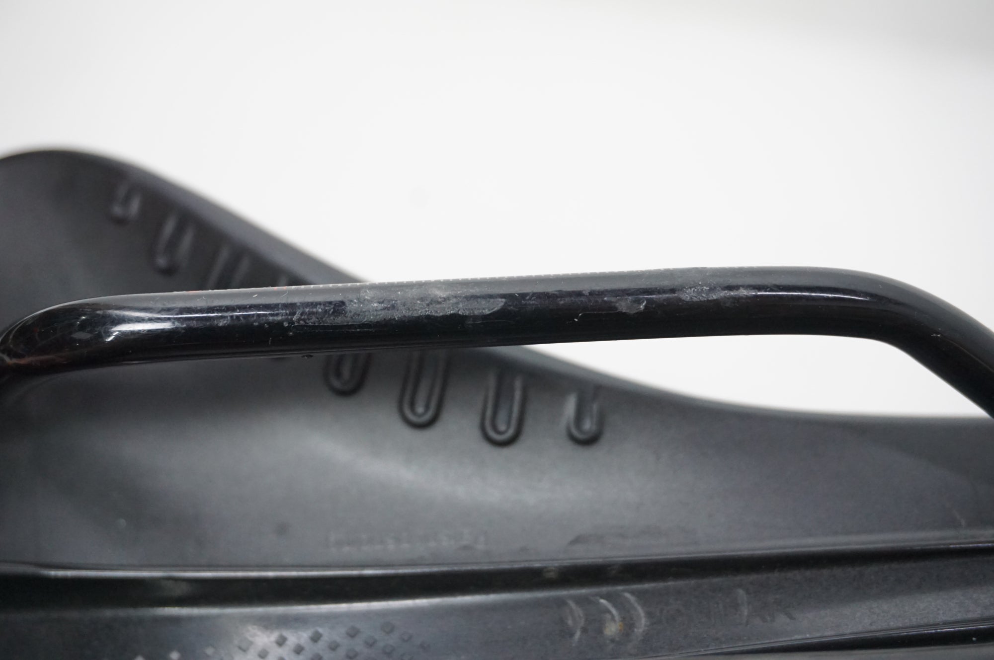 FIZIK 「フィジーク」 ANTARES R5 サドル / 川越店