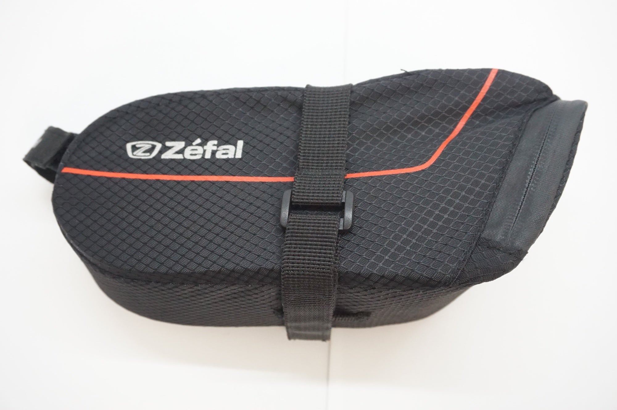 Amazon | ゼファール(Zefal) 自転車用 サドルバッグ Z LIGHT