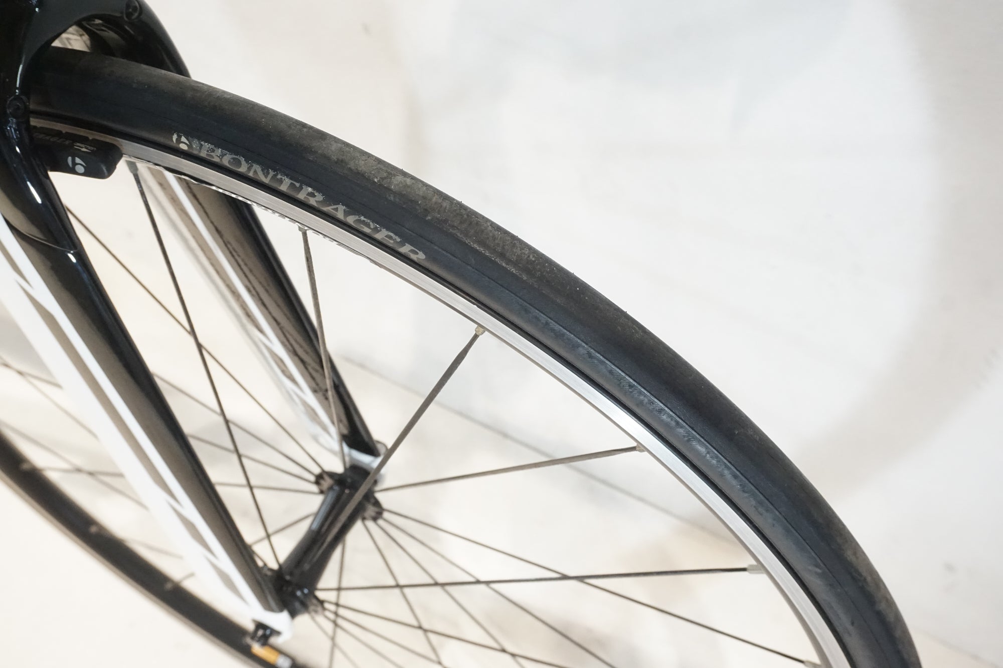 TREK 「トレック」 SPEED CONCEPT 2015年モデル TT ロードバイク / 横浜戸塚店