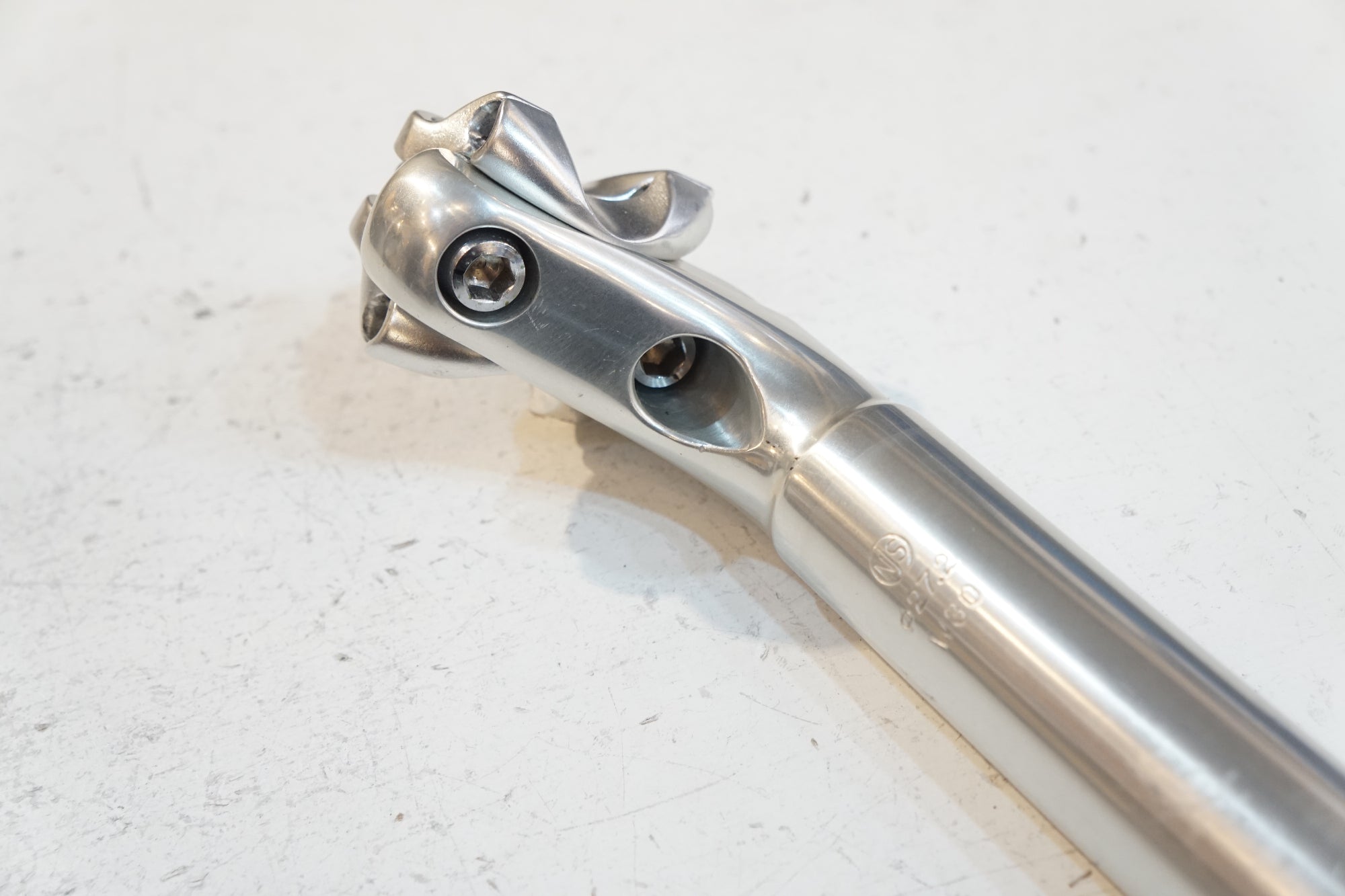 NITTO 「ニットー」 NJ-SP72 W30 φ27.2 210mm シートポスト / バイチャリ浦和ベース