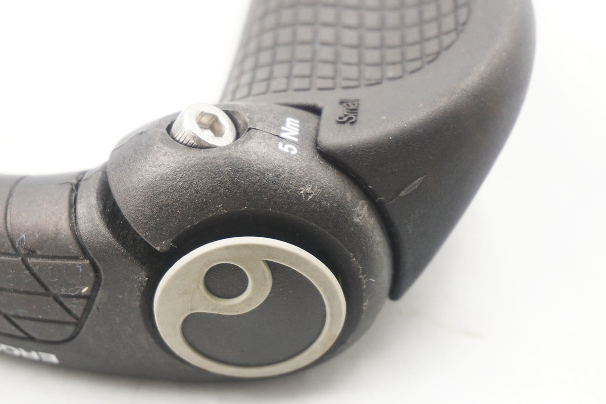 ERGON 「エルゴン」 GP3 グリップ / 奈良店