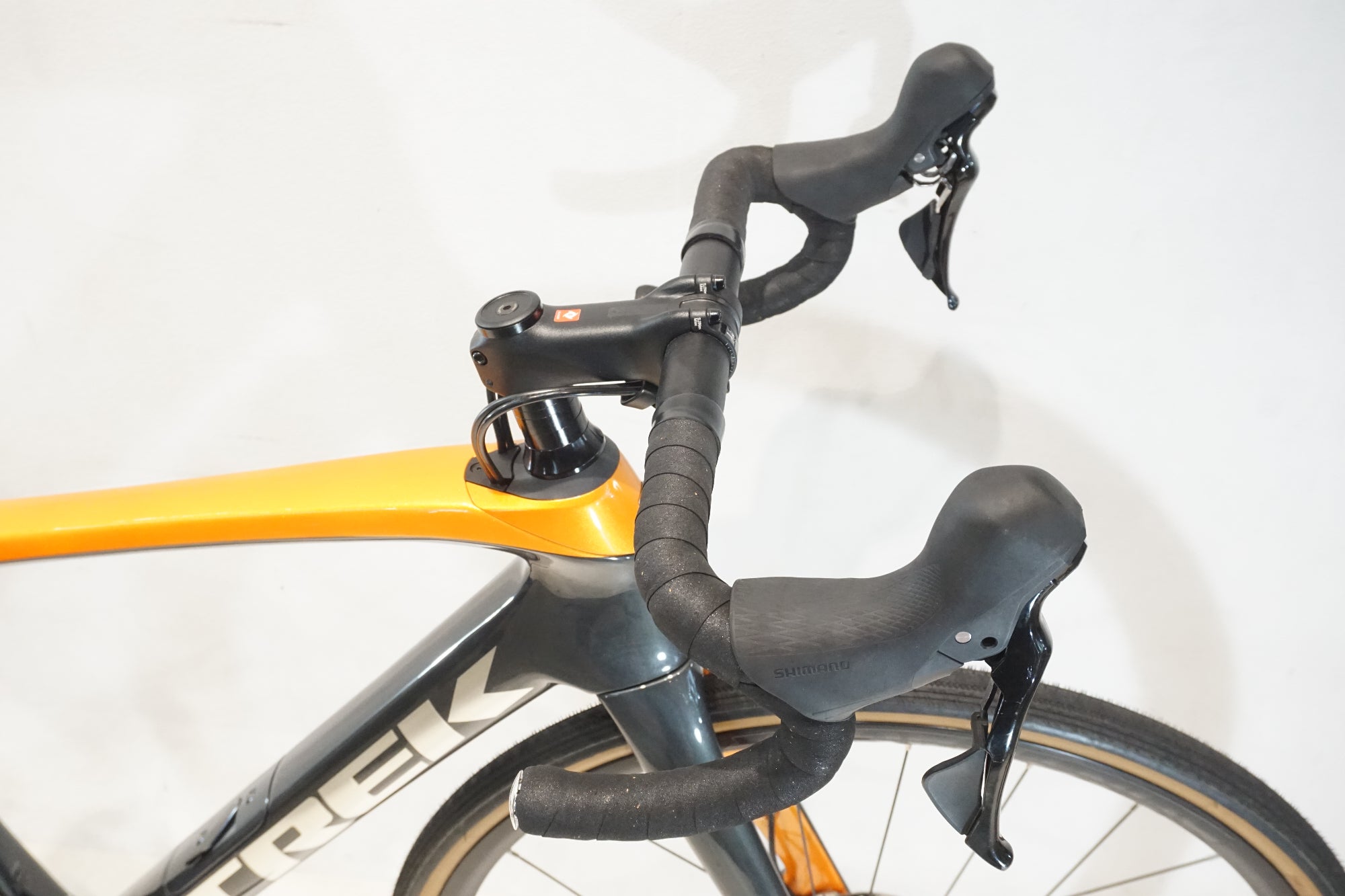 TREK 「トレック」 DOMANE SL 5 2021年モデル カスタム ロードバイク / バイチャリ阪急塚口店　IT26KNPRVT5W TREK 「トレック」 DOMANE SL5 DISC 2021年モデル ロードバイク / 横浜