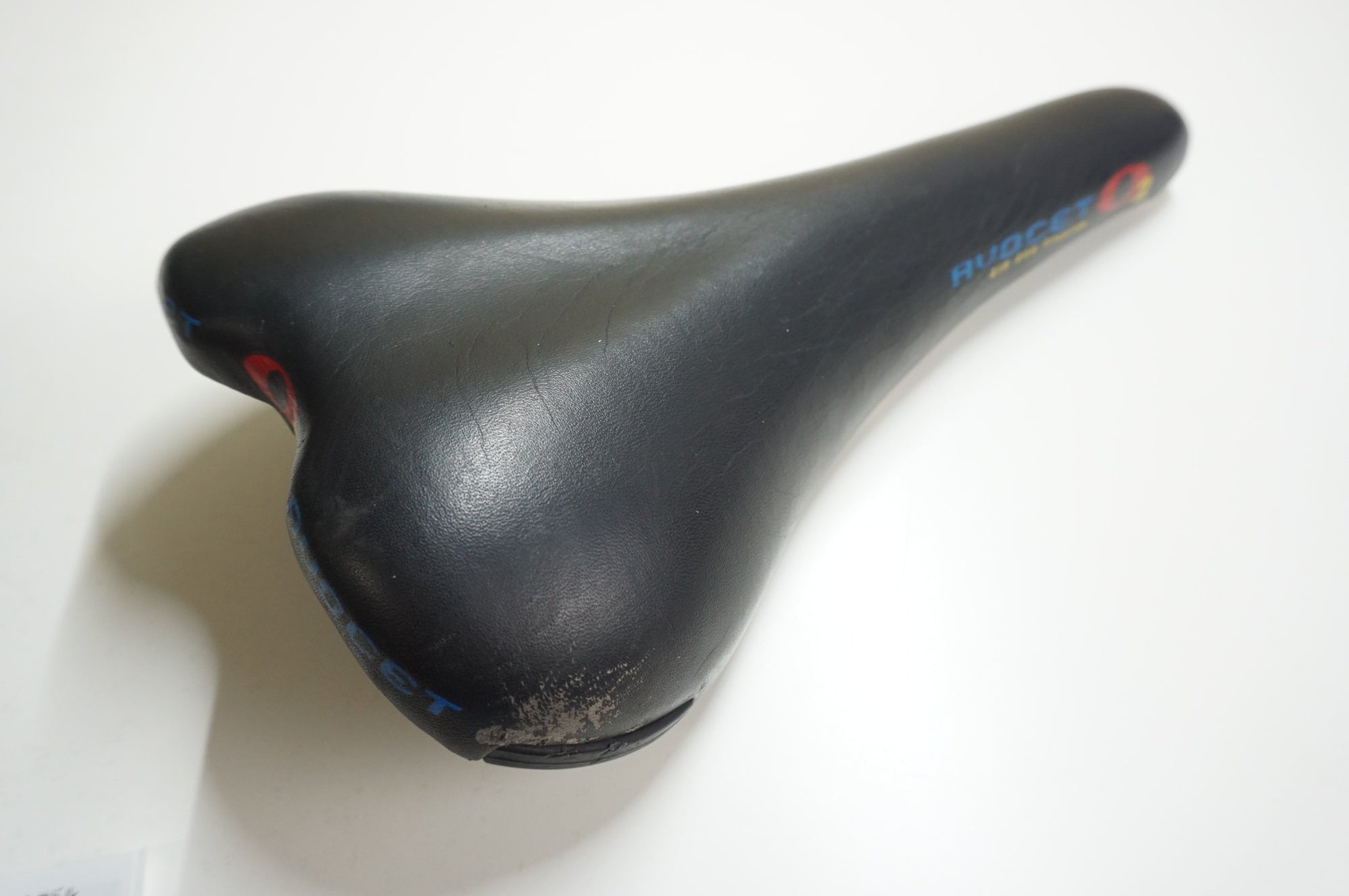 AVOCET 「アボセット」 AIR 40R TITANIUM O2 サドル / 大宮店