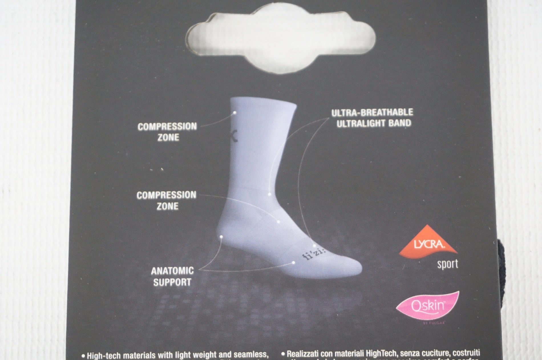 FIZIK 「フィジーク」 SUMMER CYCLING SOCKS M-L(41-44)サイズ ソックス / 阪急塚口店
