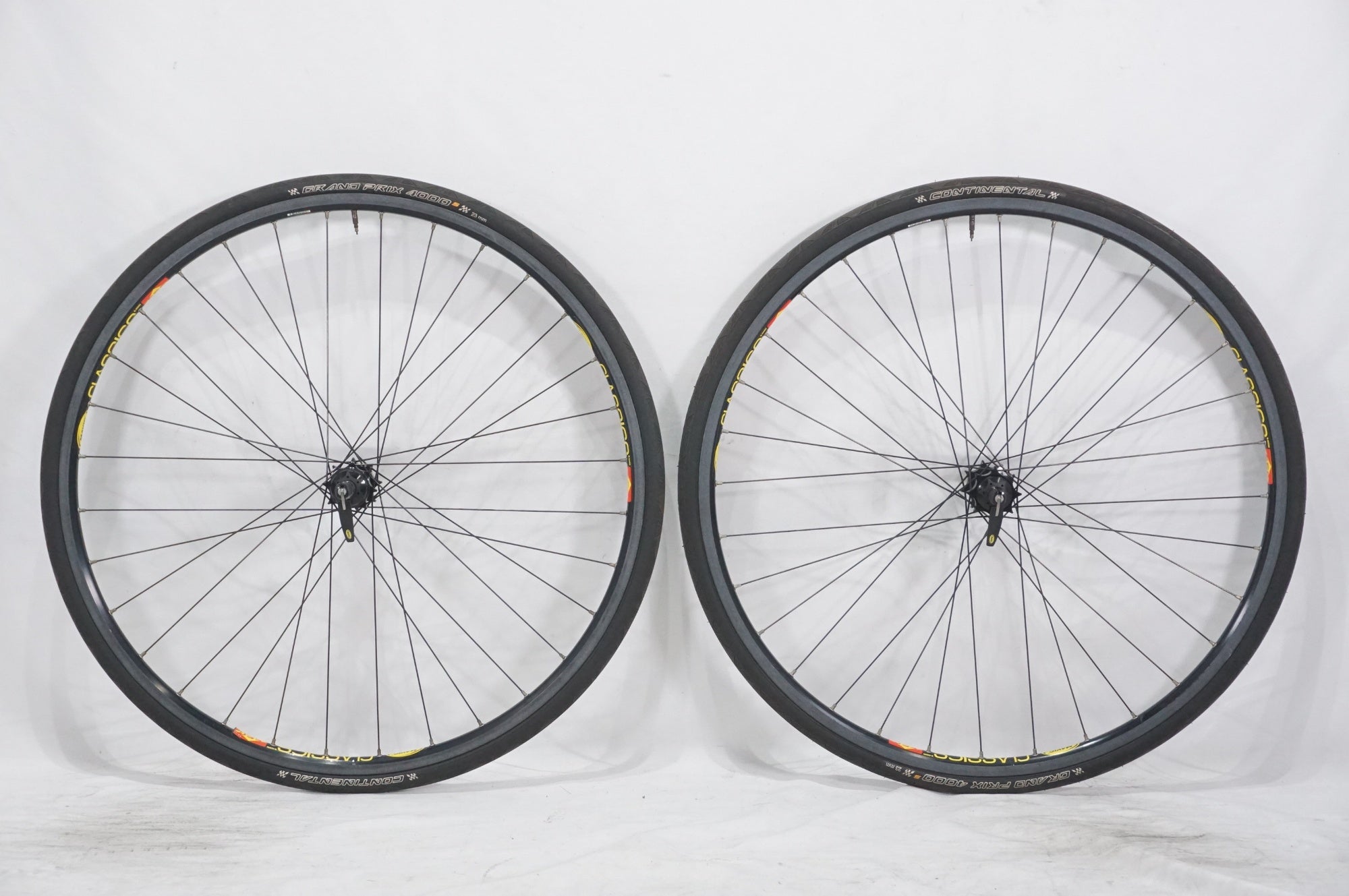 タイヤほぼ未使用SHIMANO MAVIIC 前後ホイール シマノ11s MAVIC 「マヴィック」 CLASSIC SSC シマノ11S ホイールセット