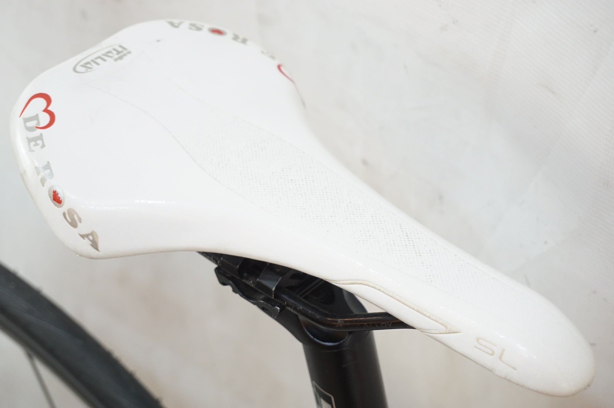 DE ROSA 「デローザ」 AVANT 105 2015年モデル ロードバイク / 浦和ベース